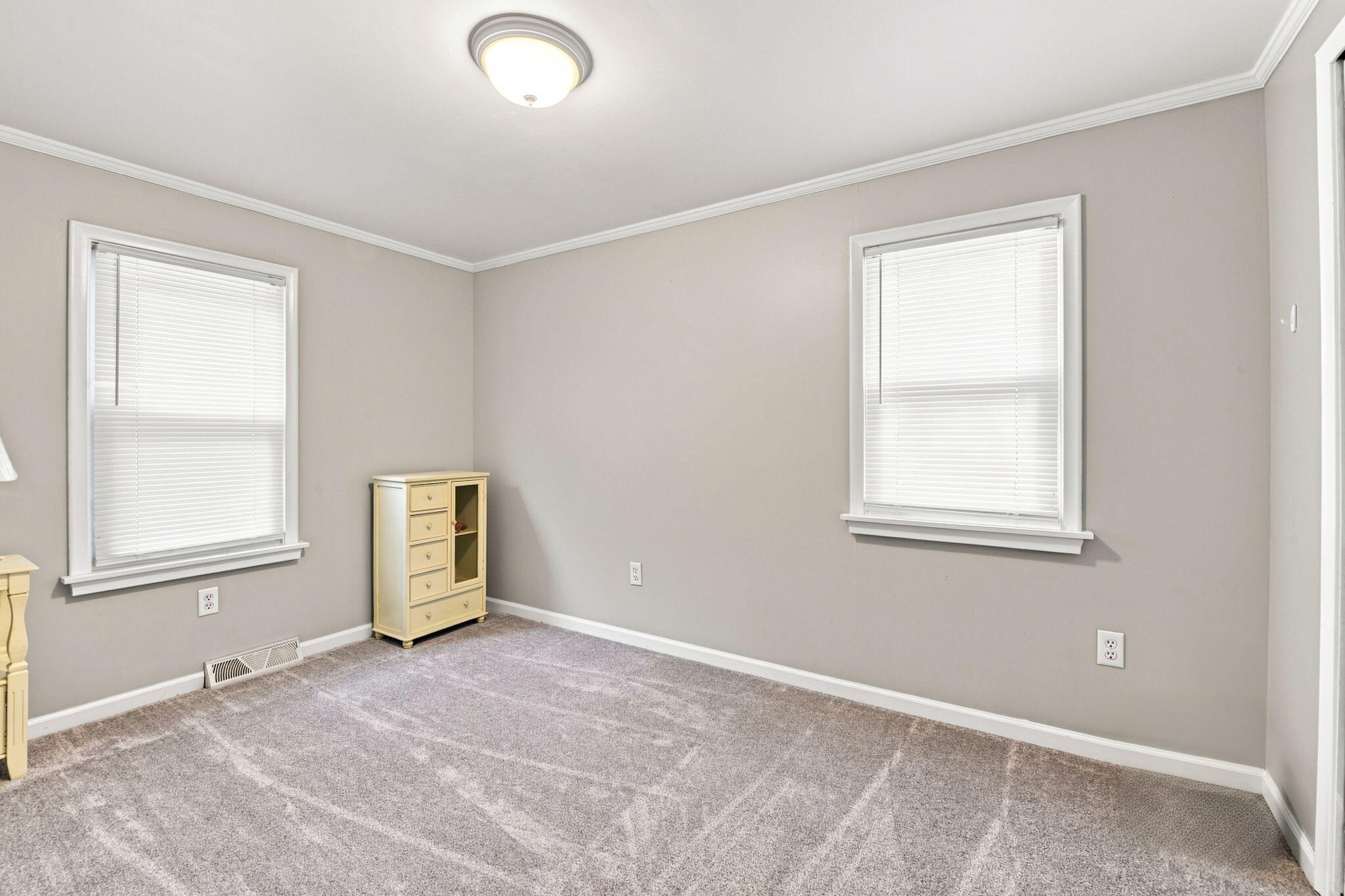 21484 Power Road Property Photo 13