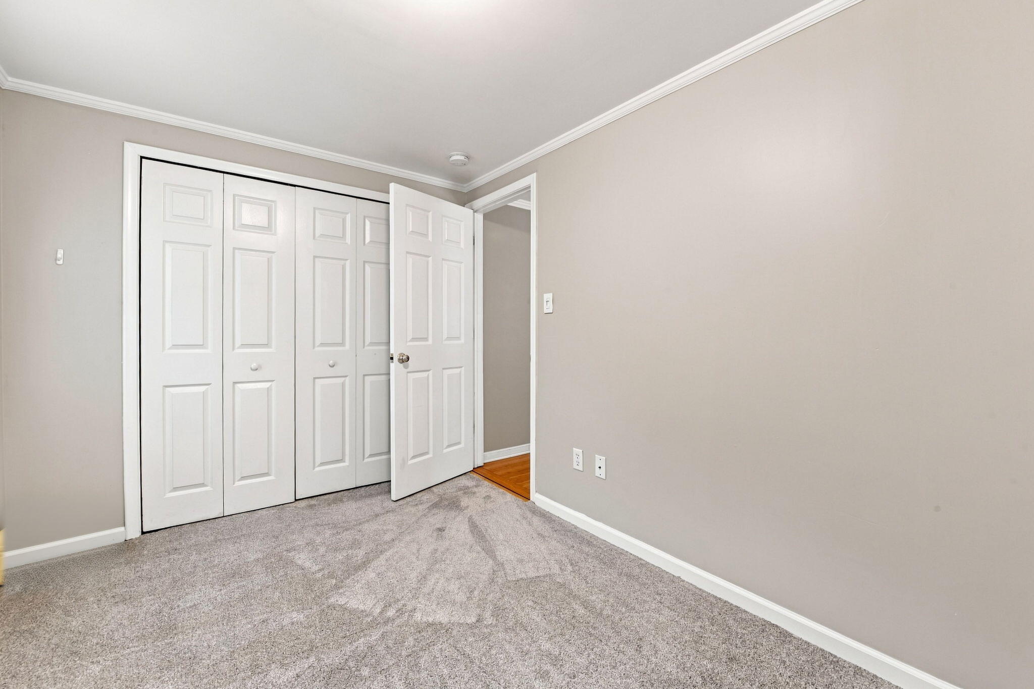 21484 Power Road Property Photo 14