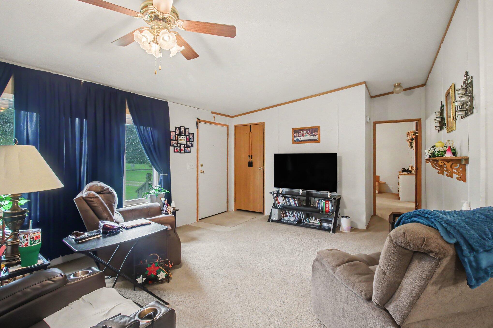 5264 Amy Drive Property Photo 7