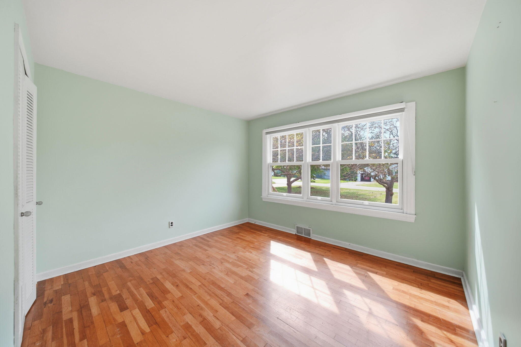 125 Sagamore Street Property Photo 13