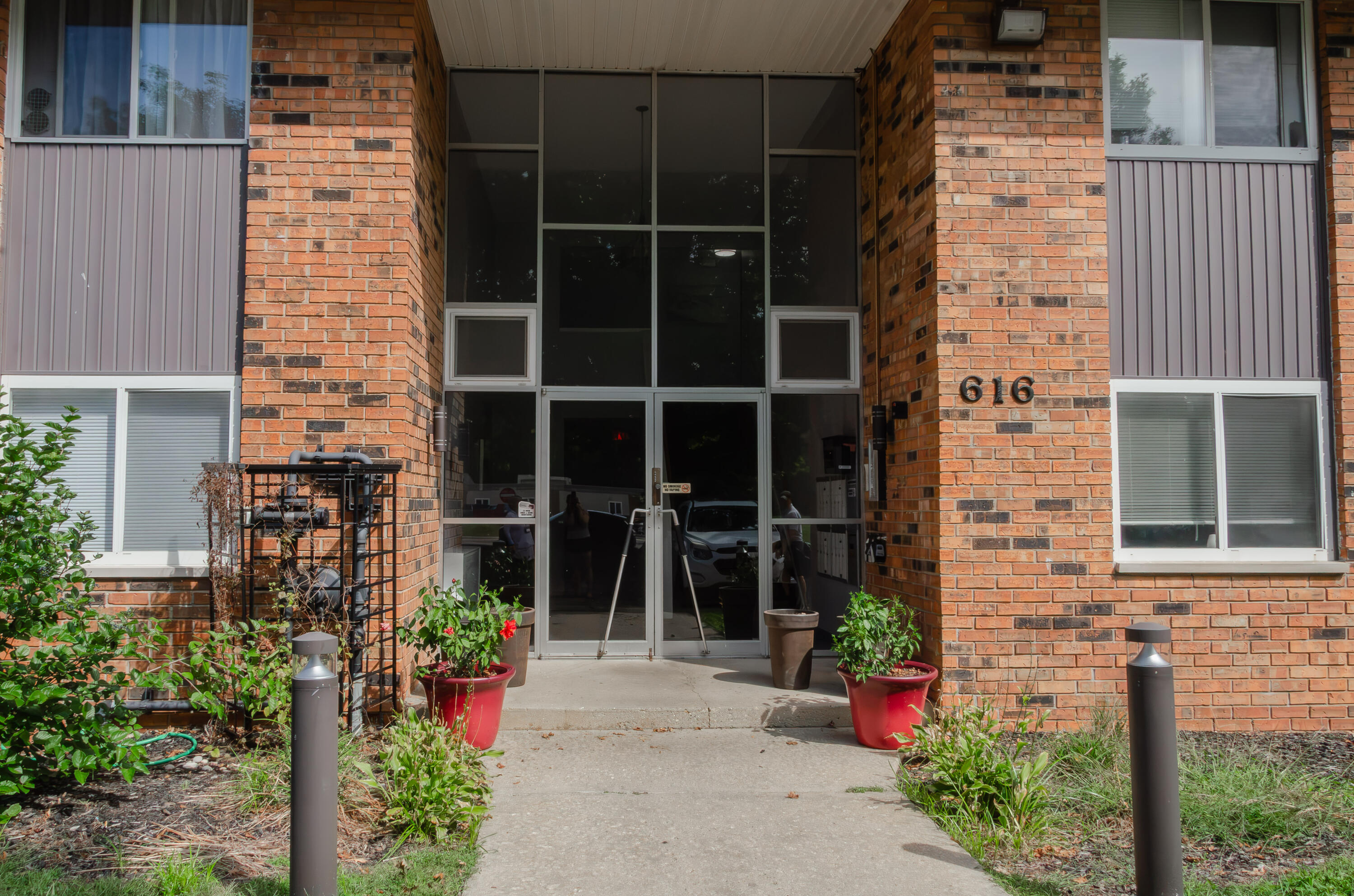 616 Lynn Avenue 24 Property Photo 1