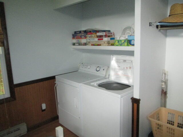 8453 N Perry Avenue Property Photo 10