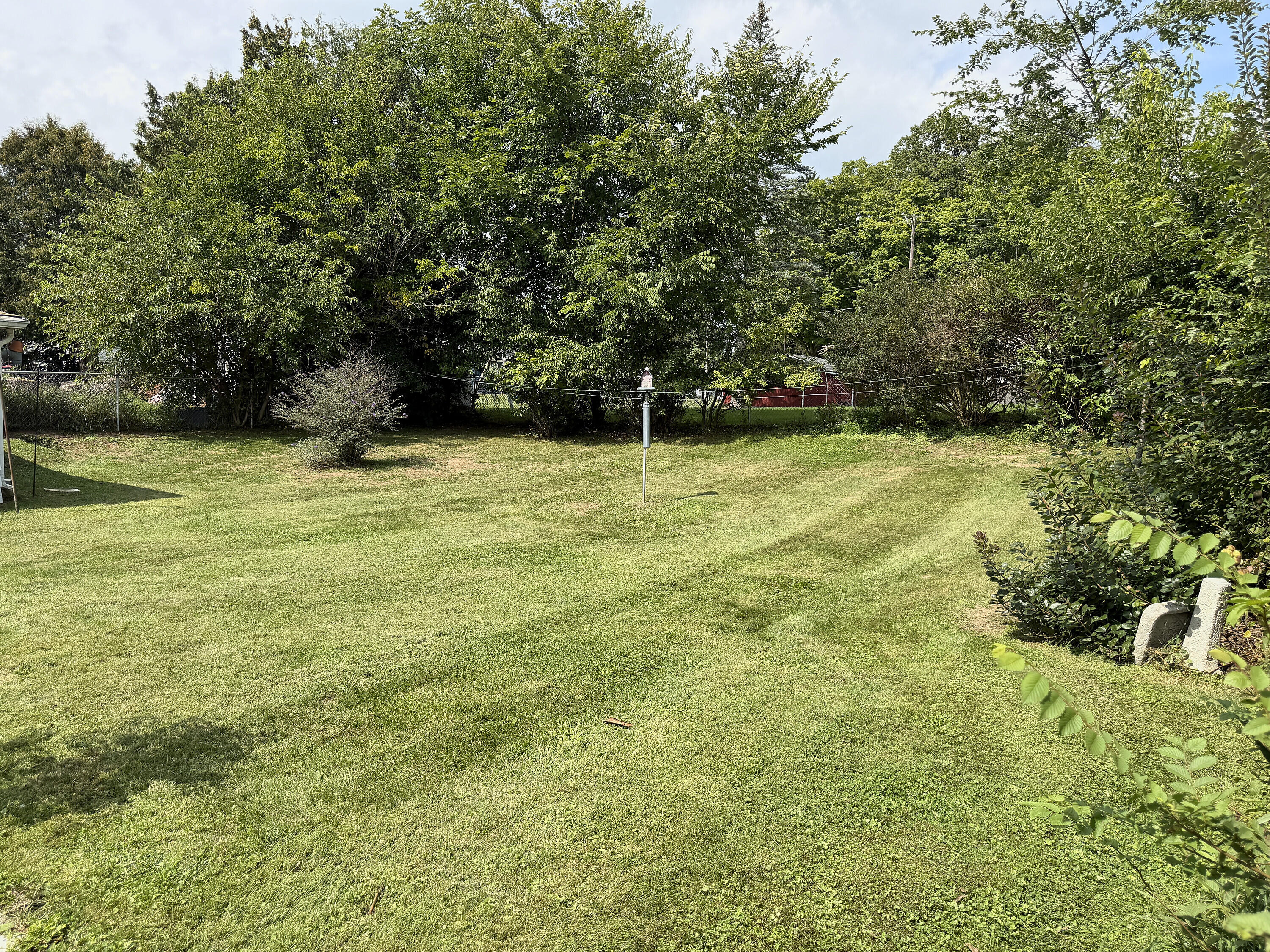 319 E Grant Street Property Photo 18