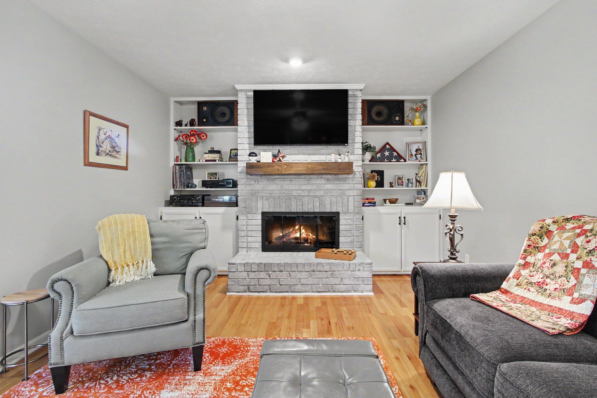 2603 Lone Oak Drive Property Photo 14