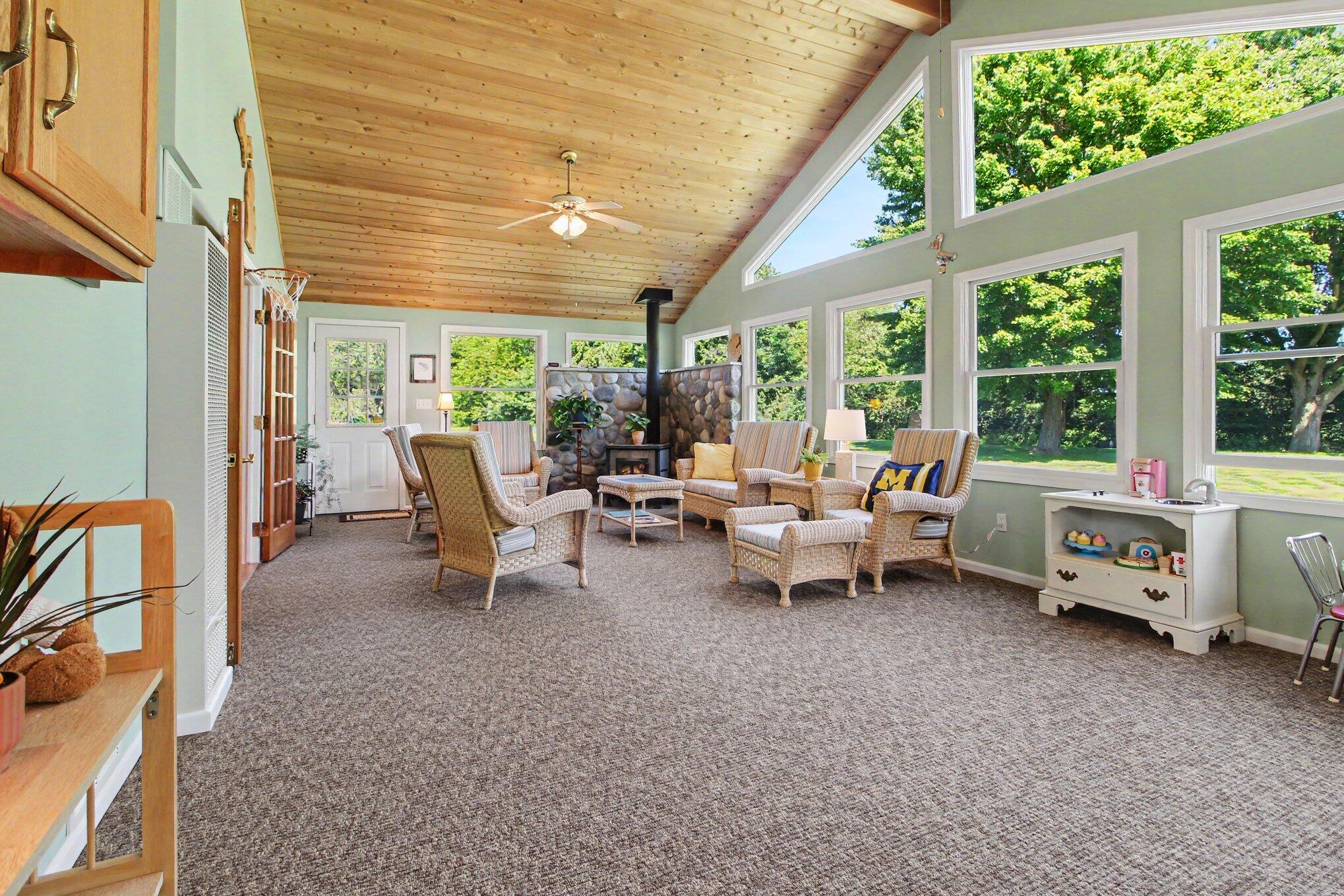 2603 Lone Oak Drive Property Photo 18
