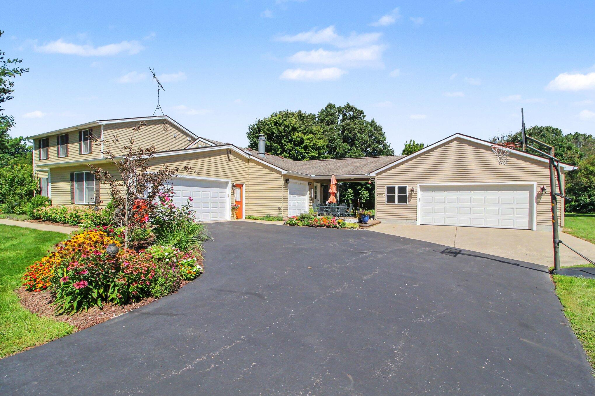 2603 Lone Oak Drive Property Photo 35