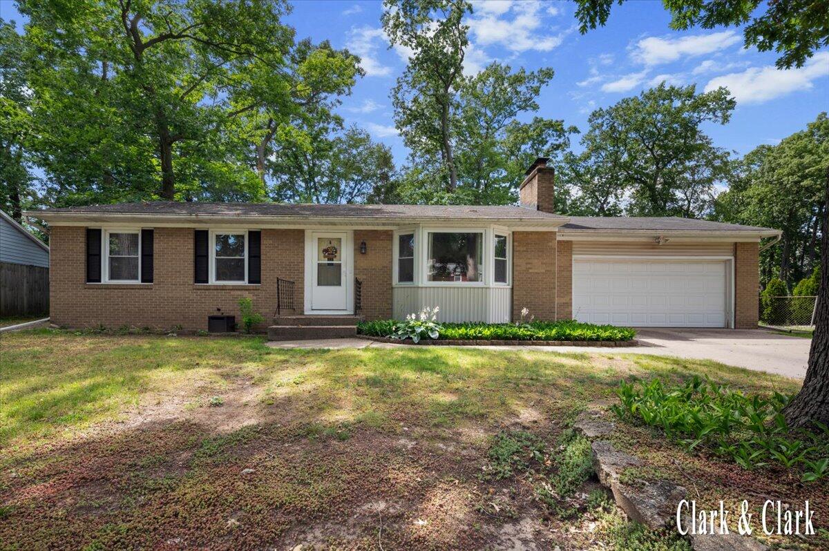 4747 Marshall Avenue Se Property Photo 1