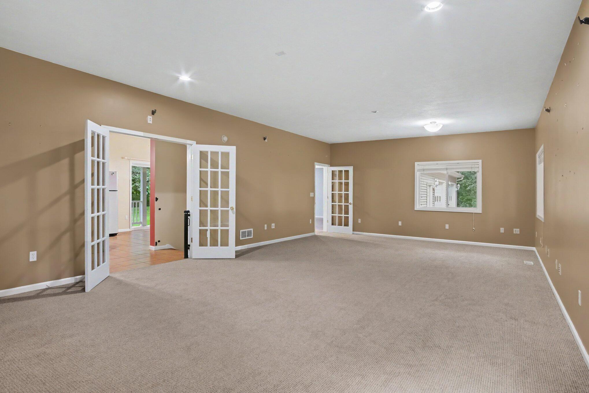 5171 Bancroft Avenue Se Property Photo 5