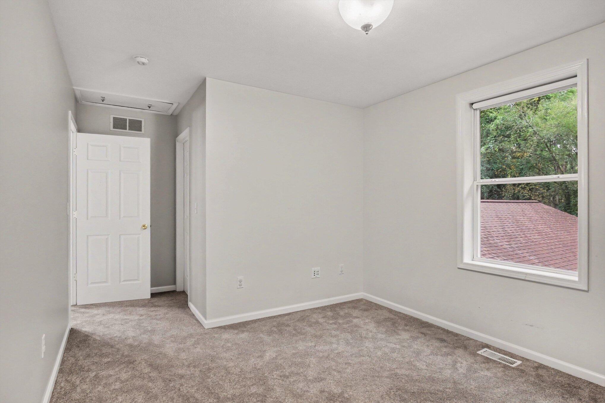 5171 Bancroft Avenue Se Property Photo 24