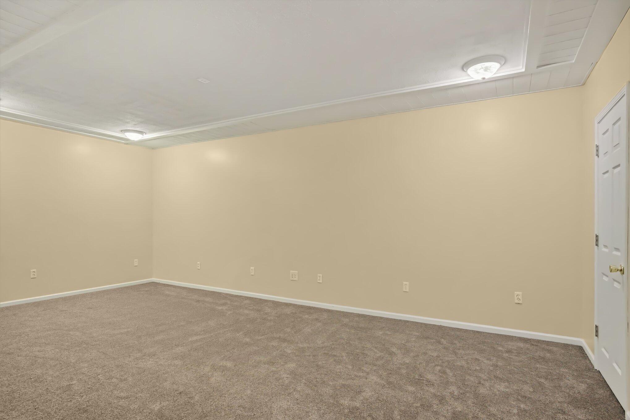 5171 Bancroft Avenue Se Property Photo 28