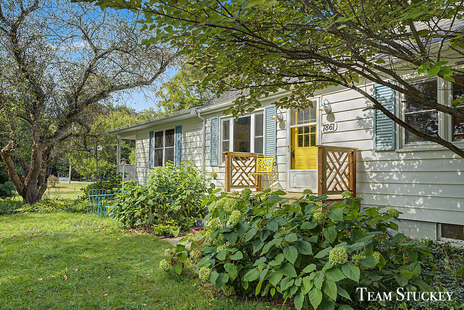 7861 Cannonsburg Road Ne Property Photo 3