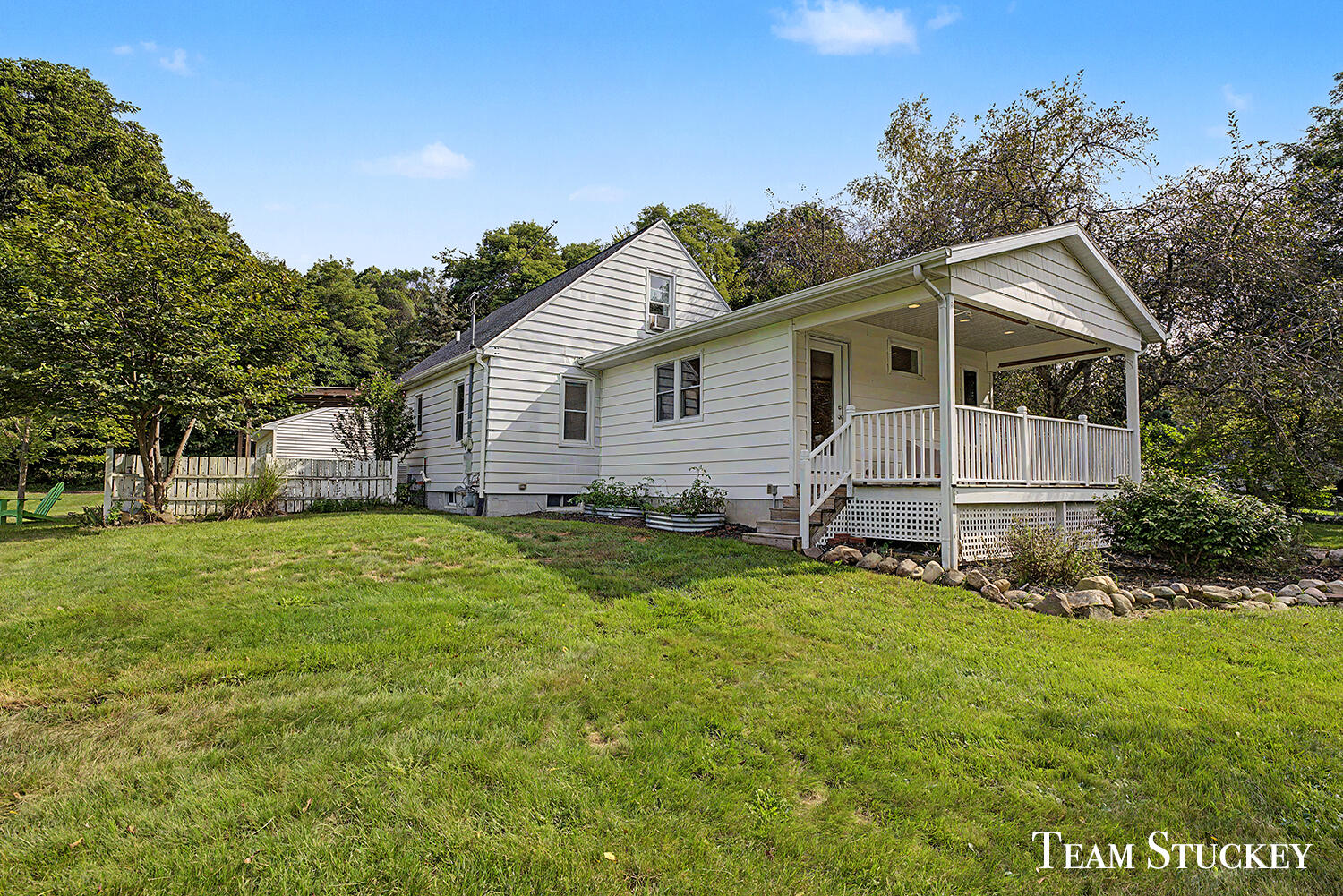 7861 Cannonsburg Road Ne Property Photo 4