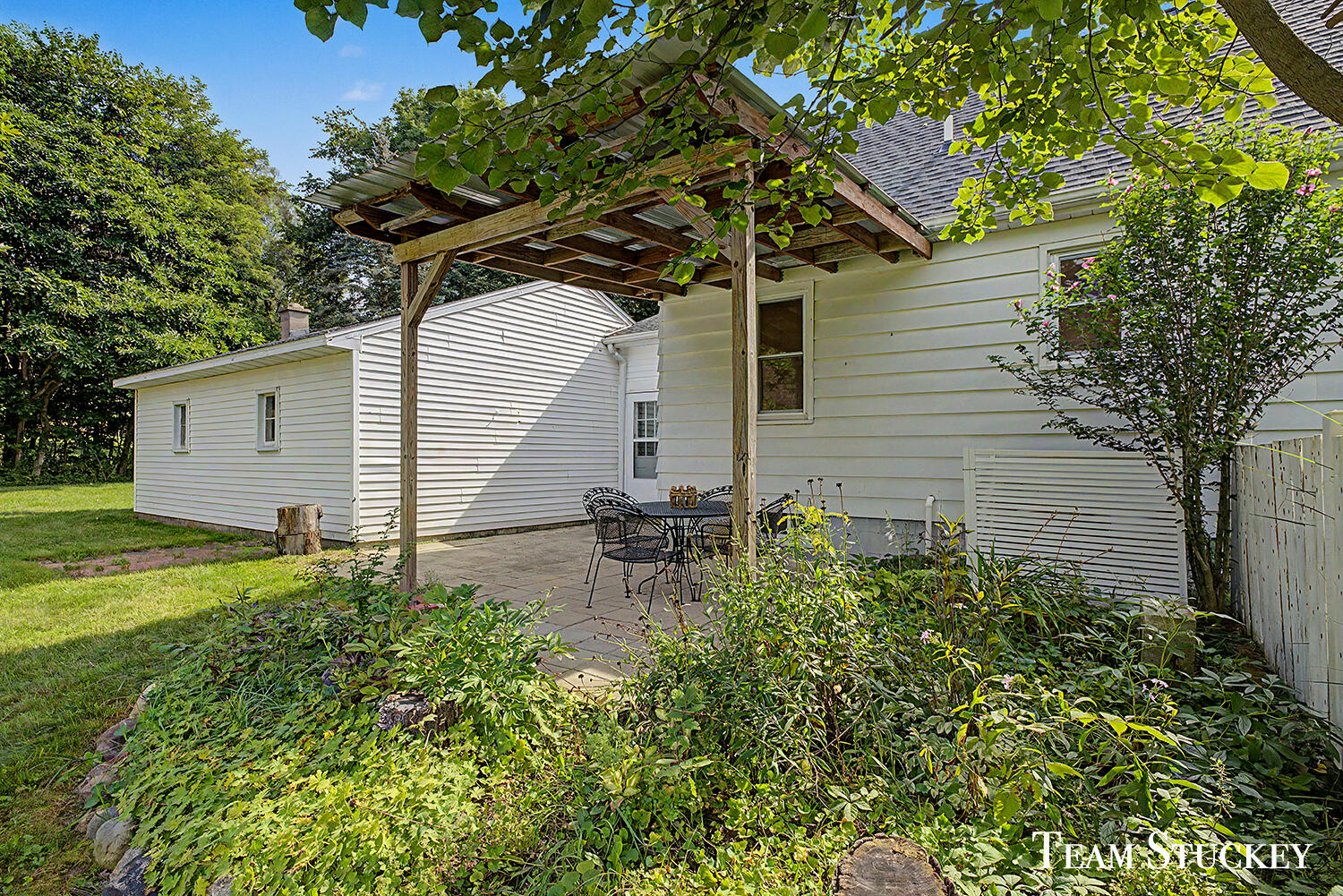 7861 Cannonsburg Road Ne Property Photo 10