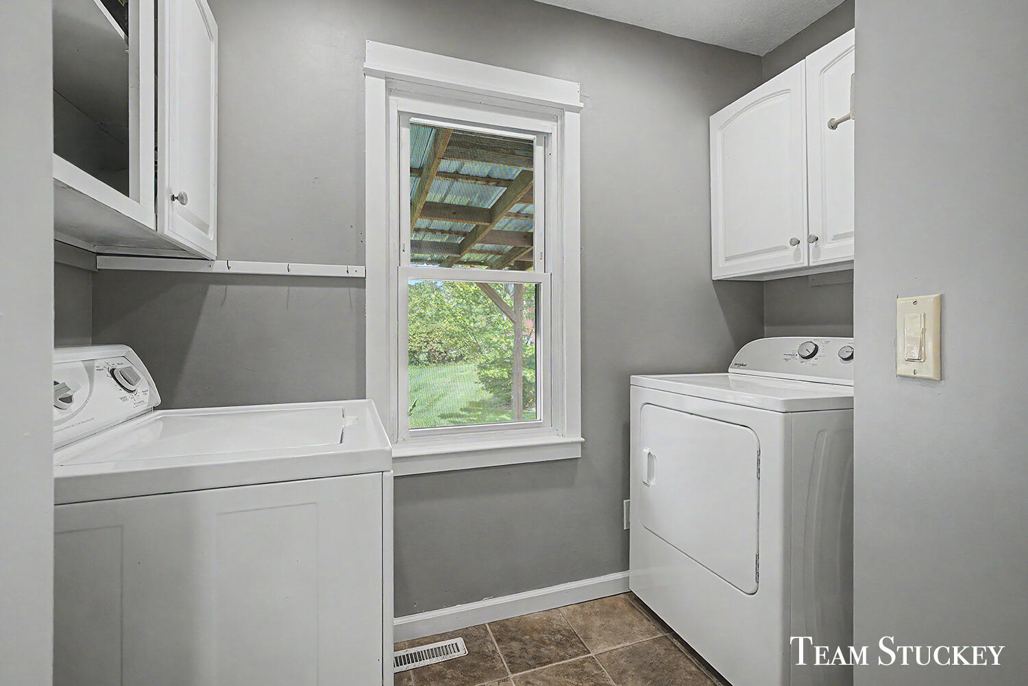 7861 Cannonsburg Road Ne Property Photo 24