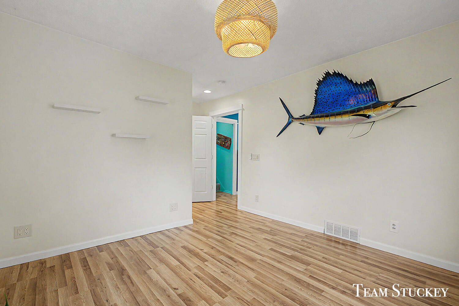 7861 Cannonsburg Road Ne Property Photo 28