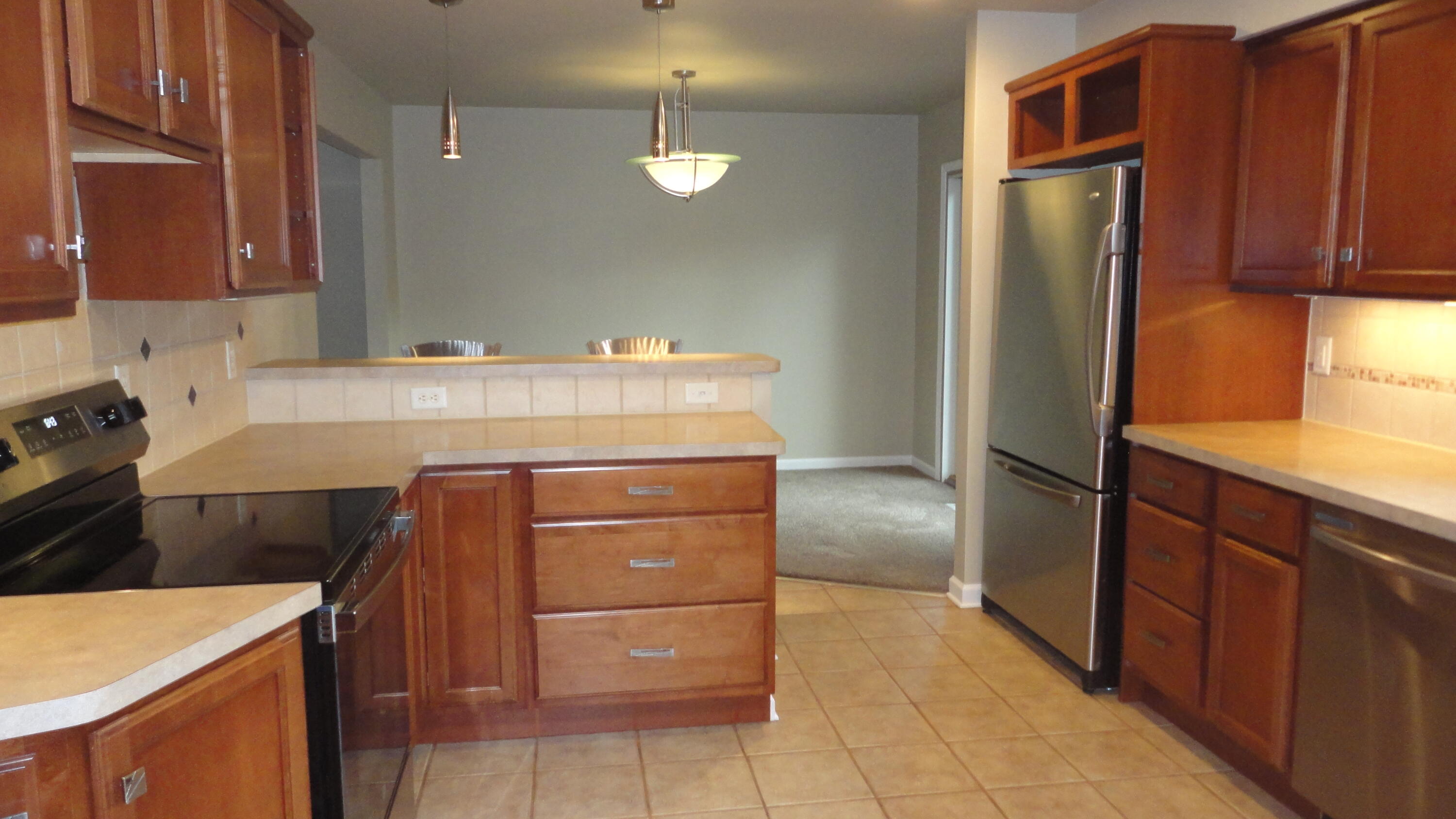 674 Canterbury Drive Property Photo 16