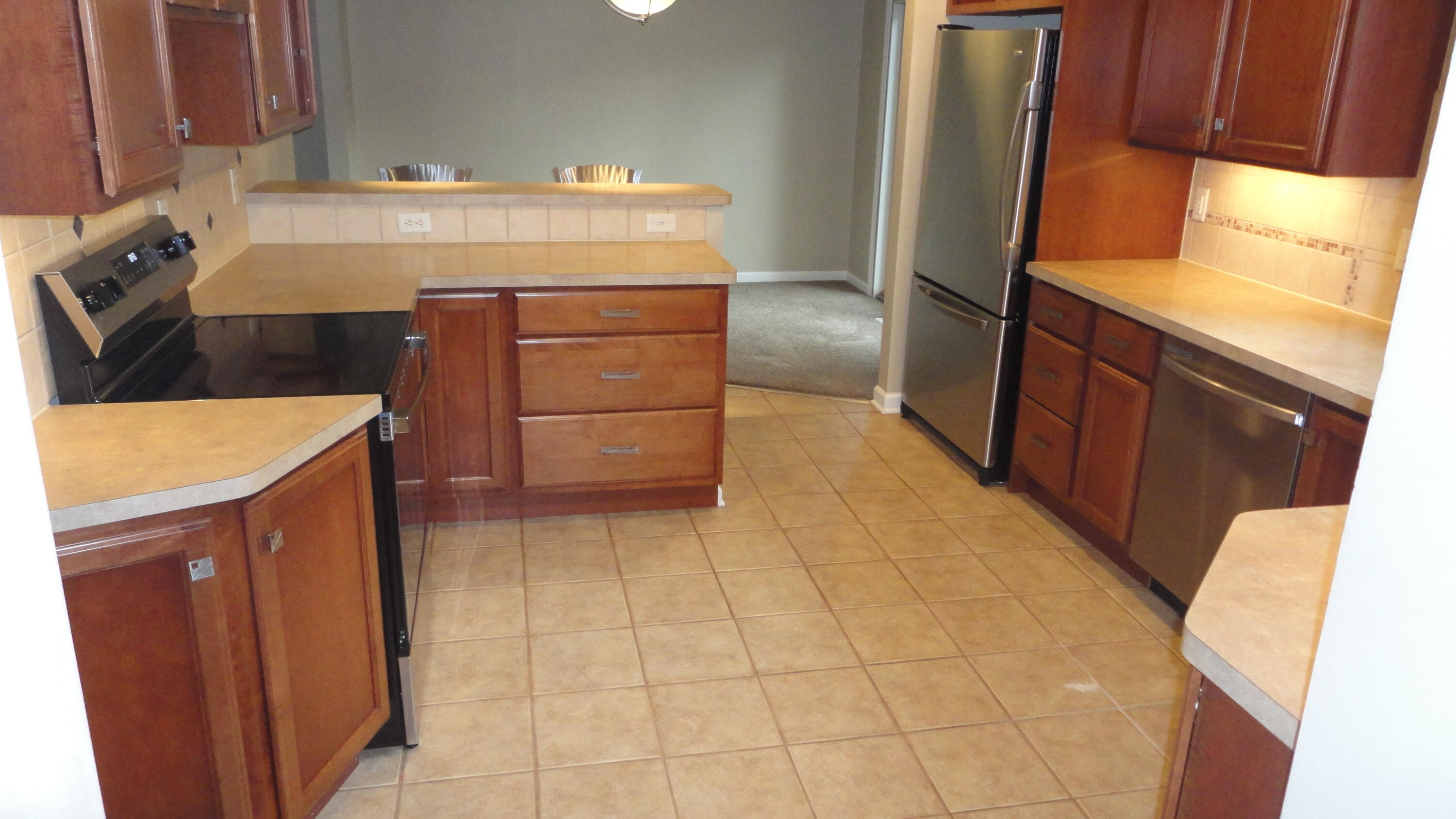 674 Canterbury Drive Property Photo 17