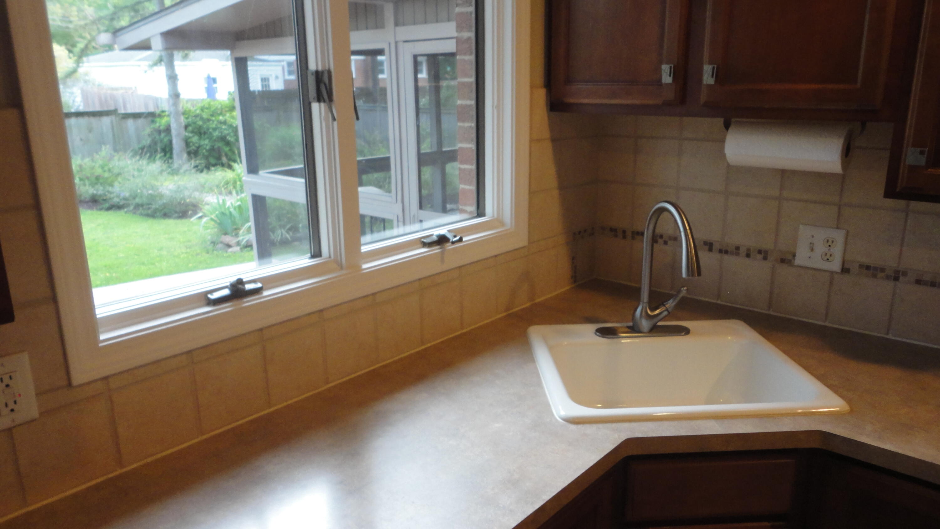 674 Canterbury Drive Property Photo 22
