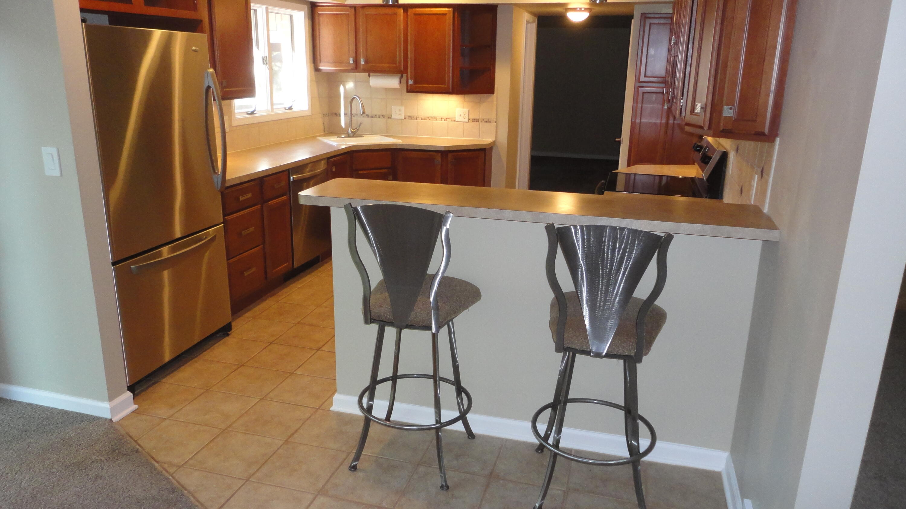 674 Canterbury Drive Property Photo 23