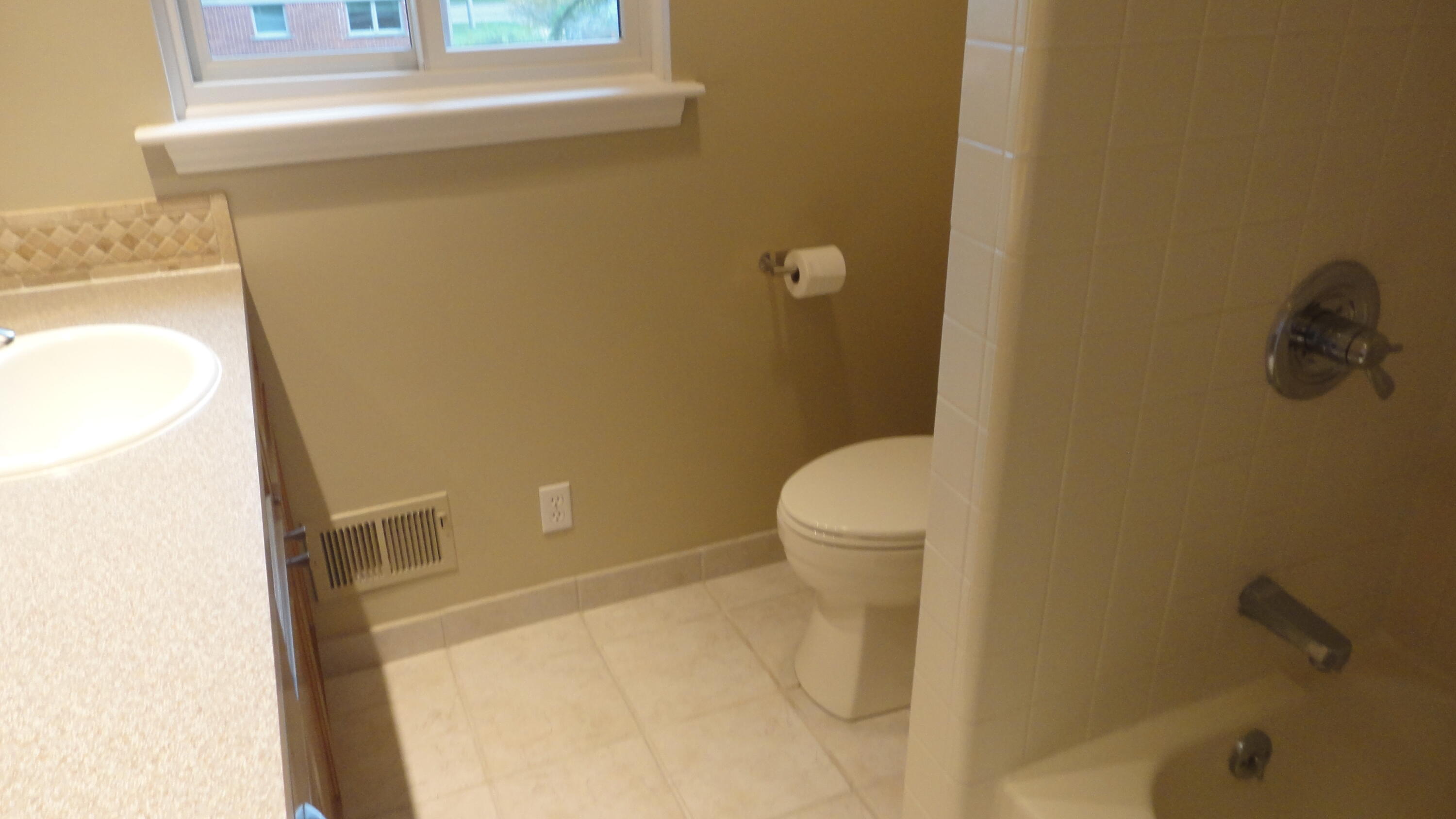 674 Canterbury Drive Property Photo 32