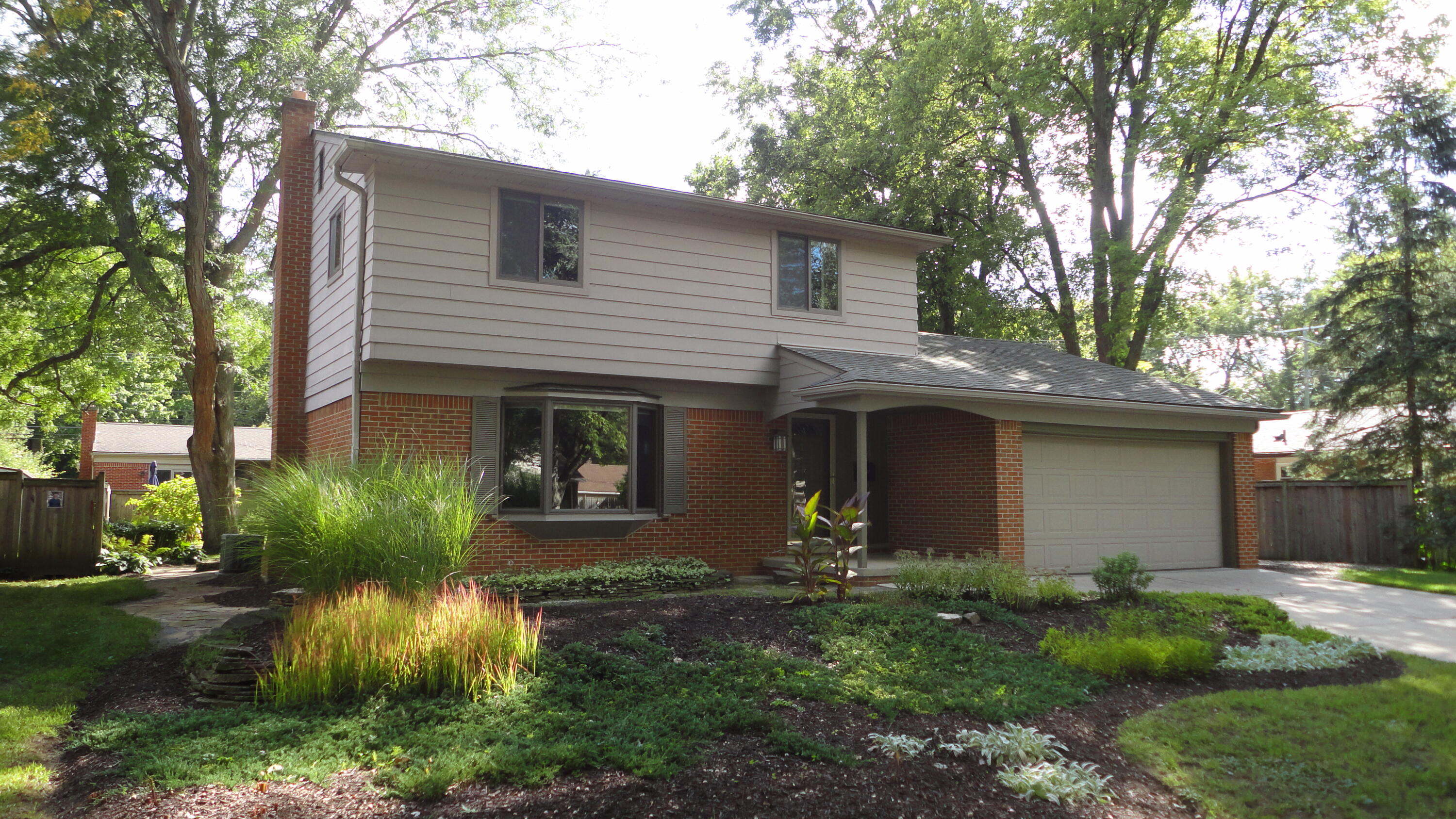 674 Canterbury Drive Property Photo 48