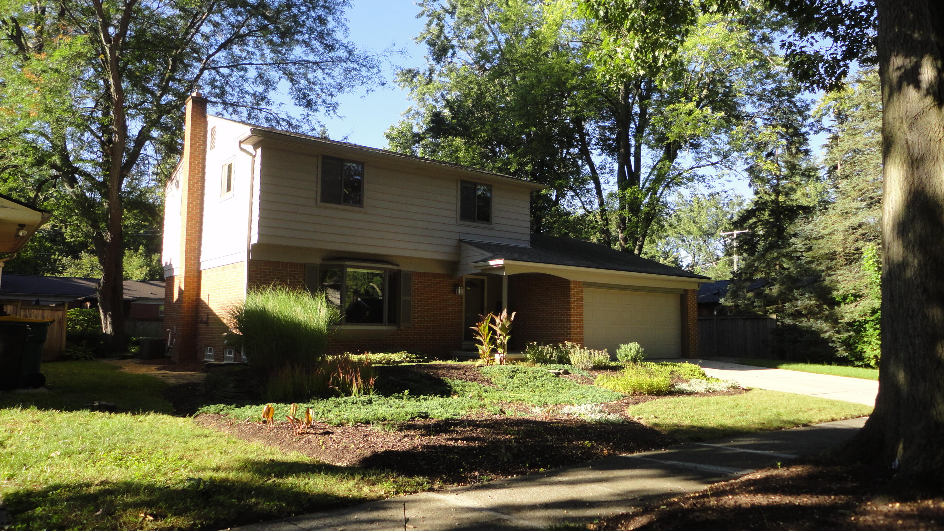 674 Canterbury Drive Property Photo 49