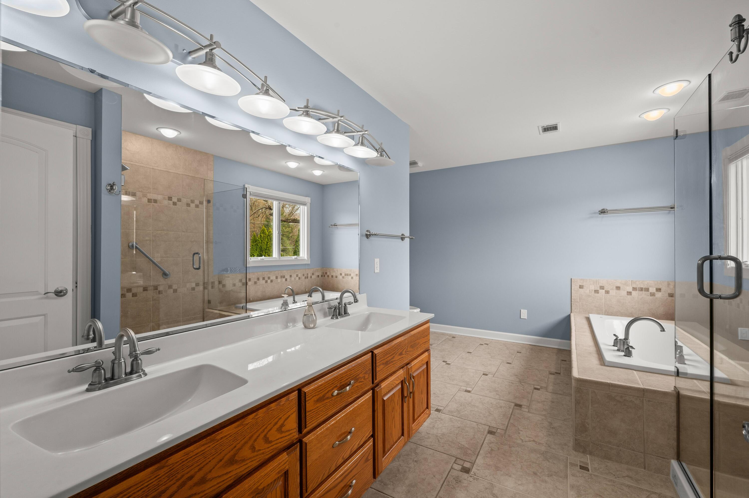 5036 Shoreview Drive Property Photo 30