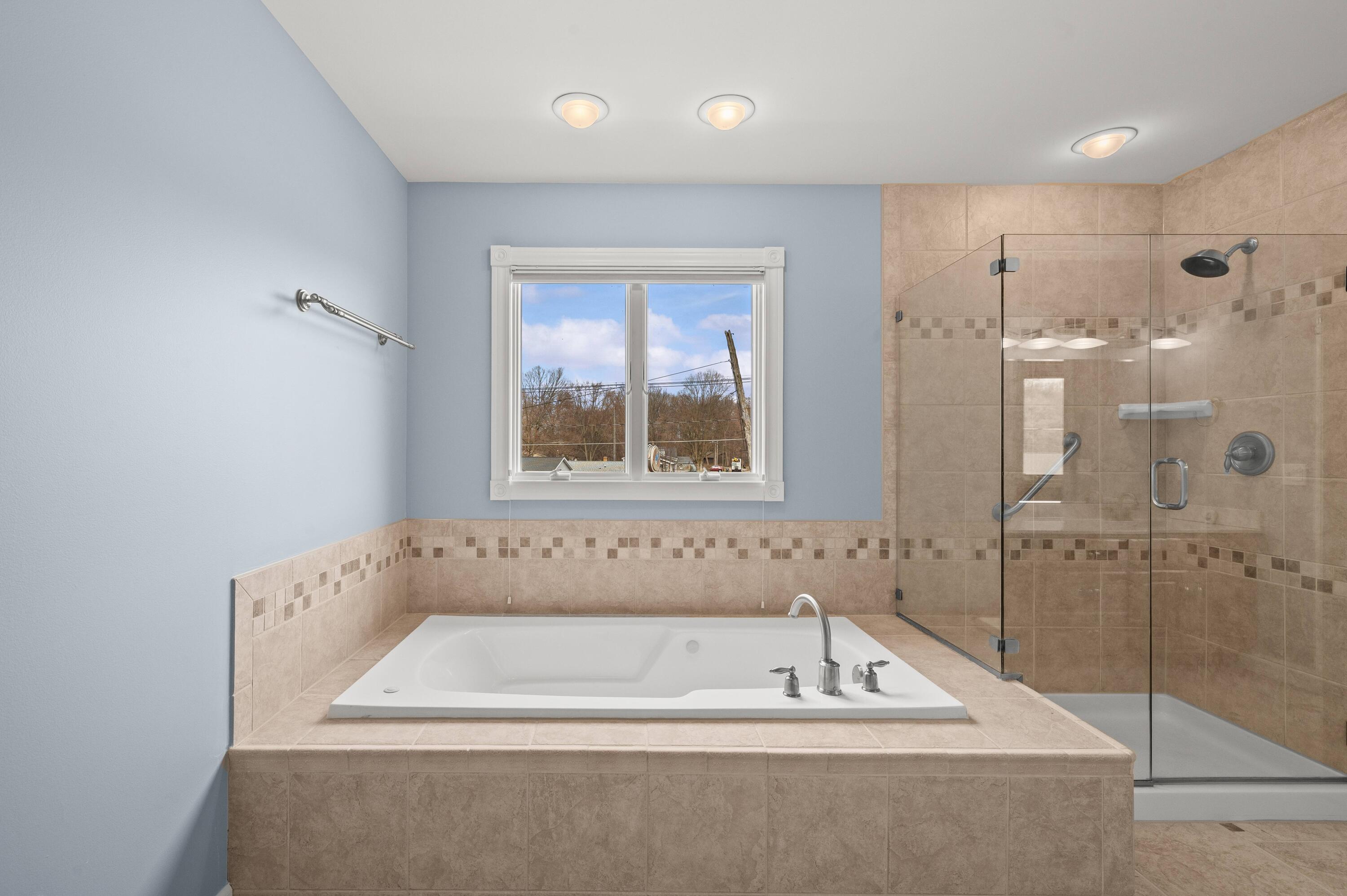5036 Shoreview Drive Property Photo 32
