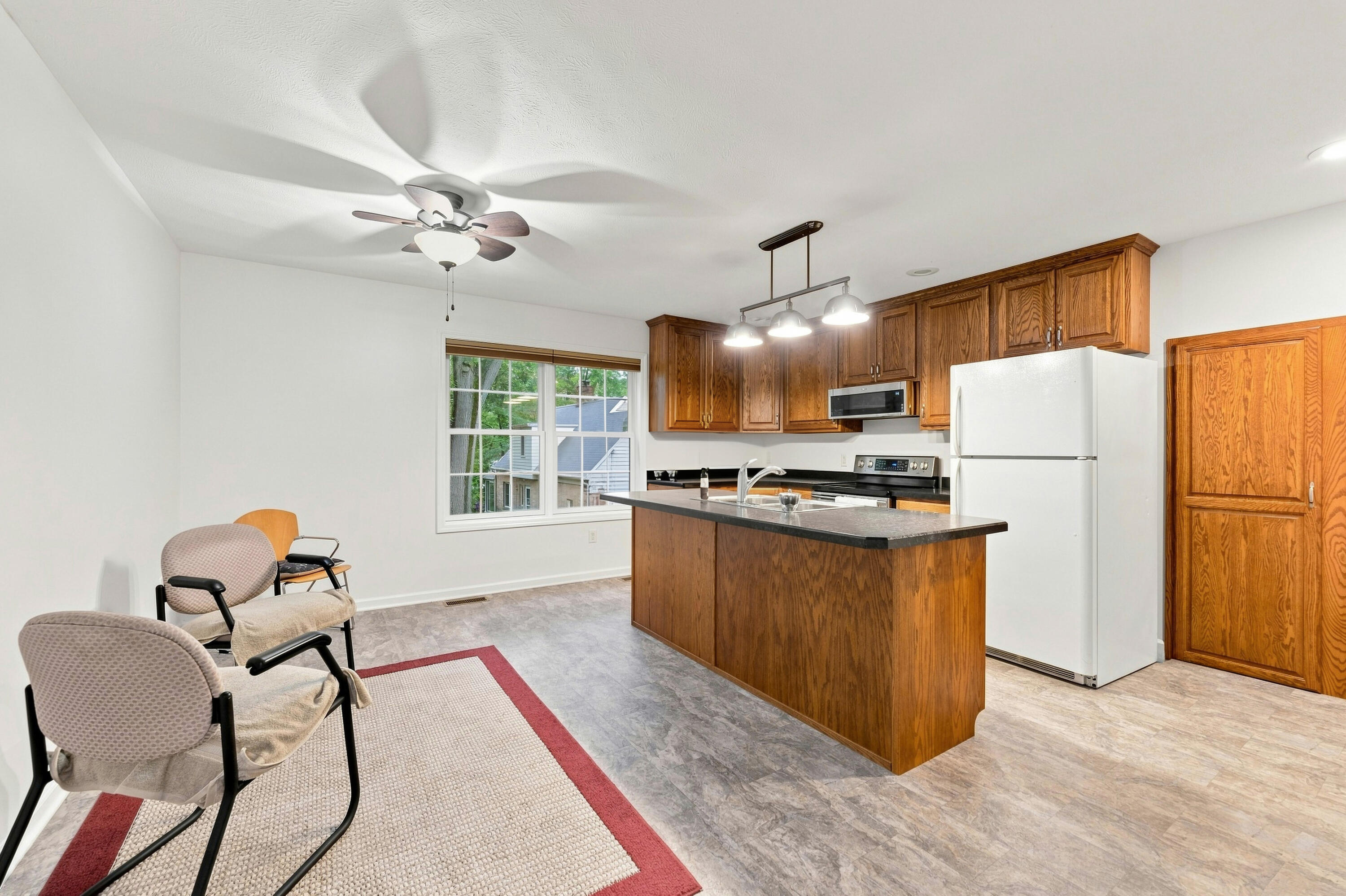 157 Silverbrook Avenue Property Photo 18