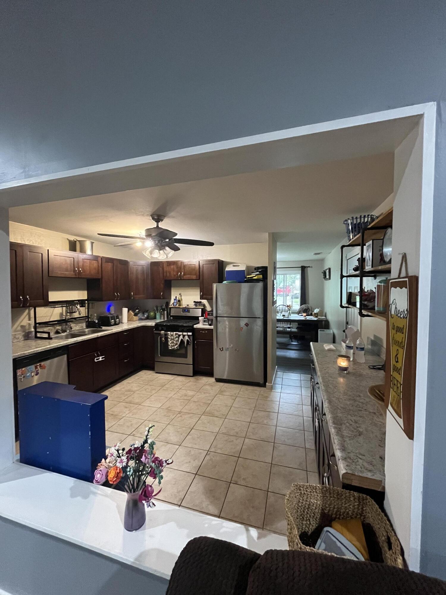 2518 Ashton Avenue Property Photo 8
