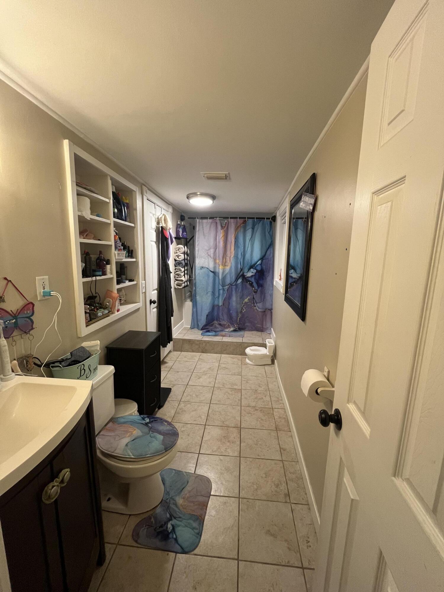2518 Ashton Avenue Property Photo 14