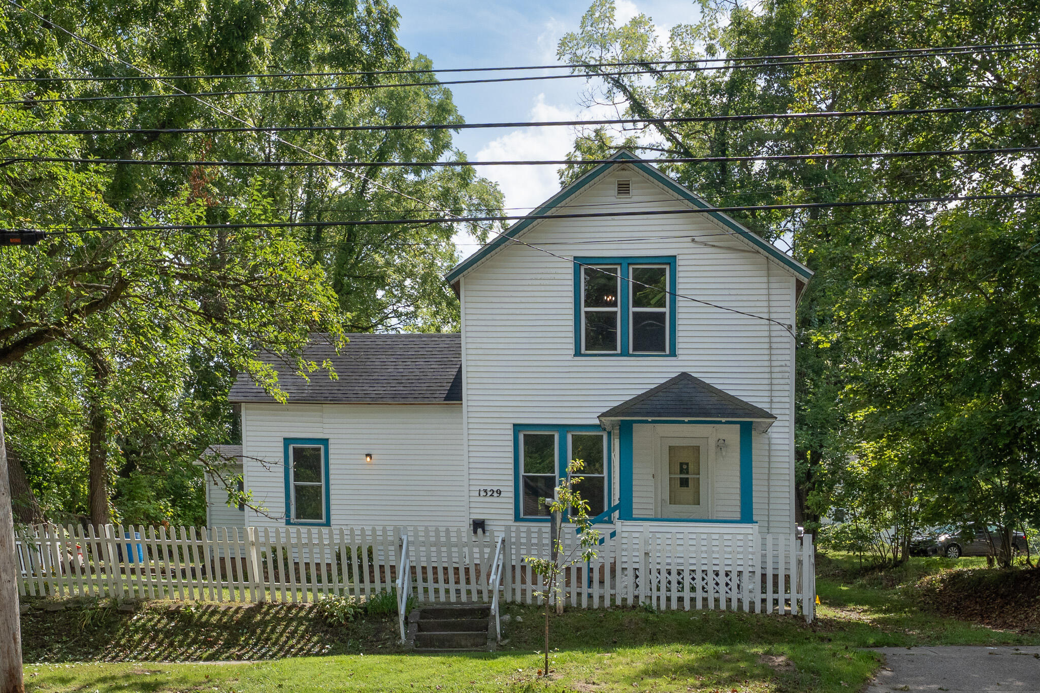 1329 W North Street Property Photo 1