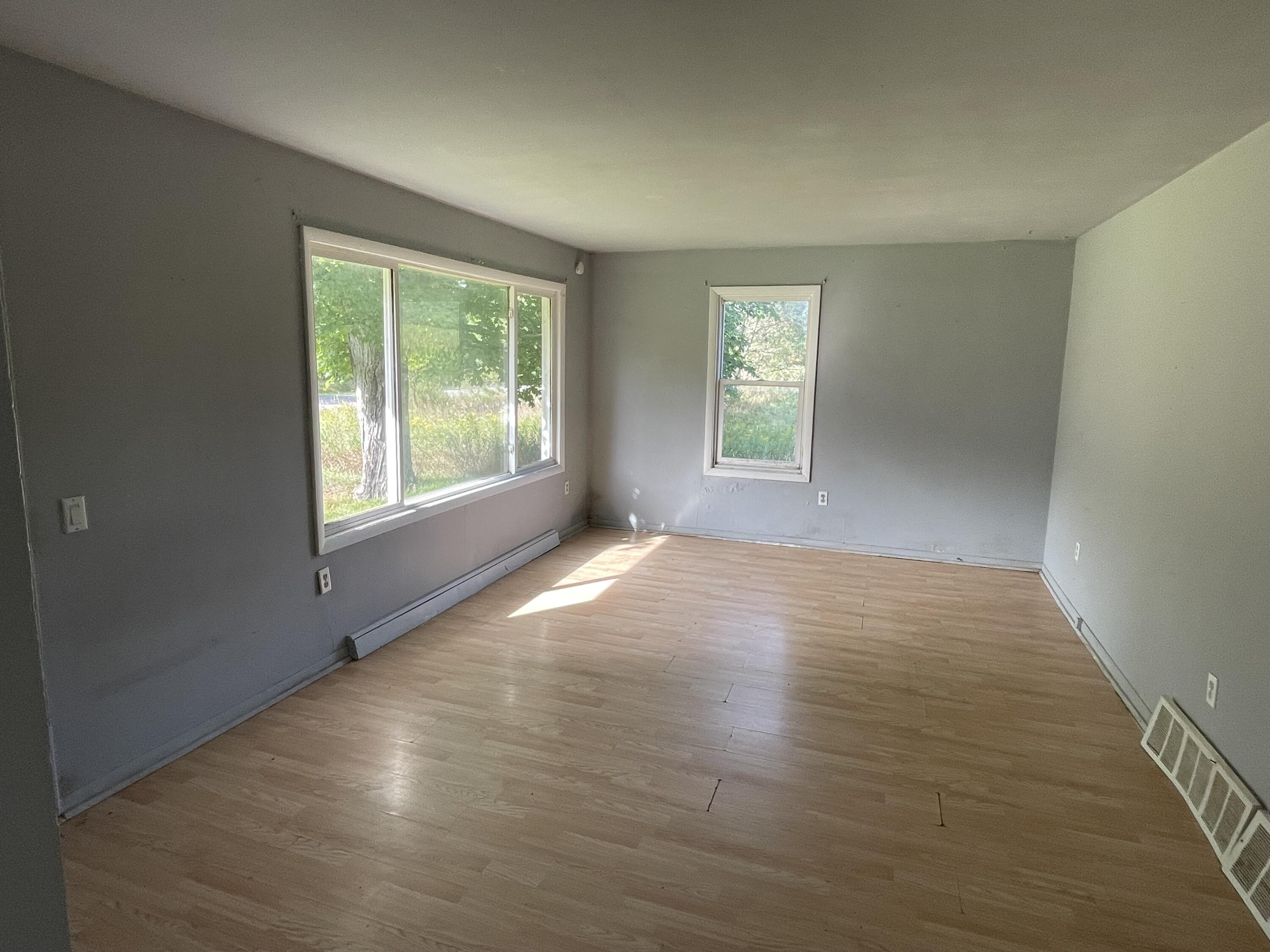 66 W Woodrow Road Property Photo 7