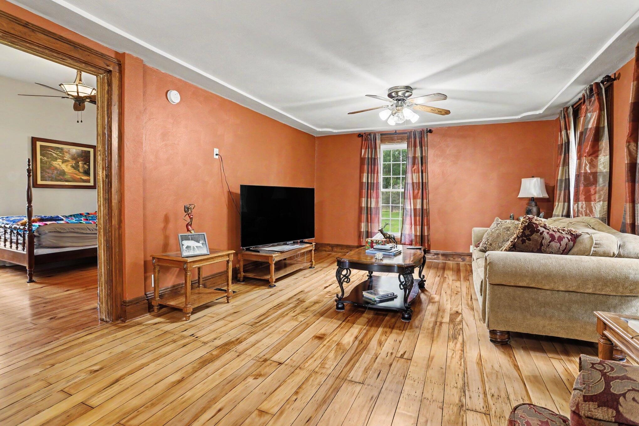 12200 North Avenue Property Photo 27