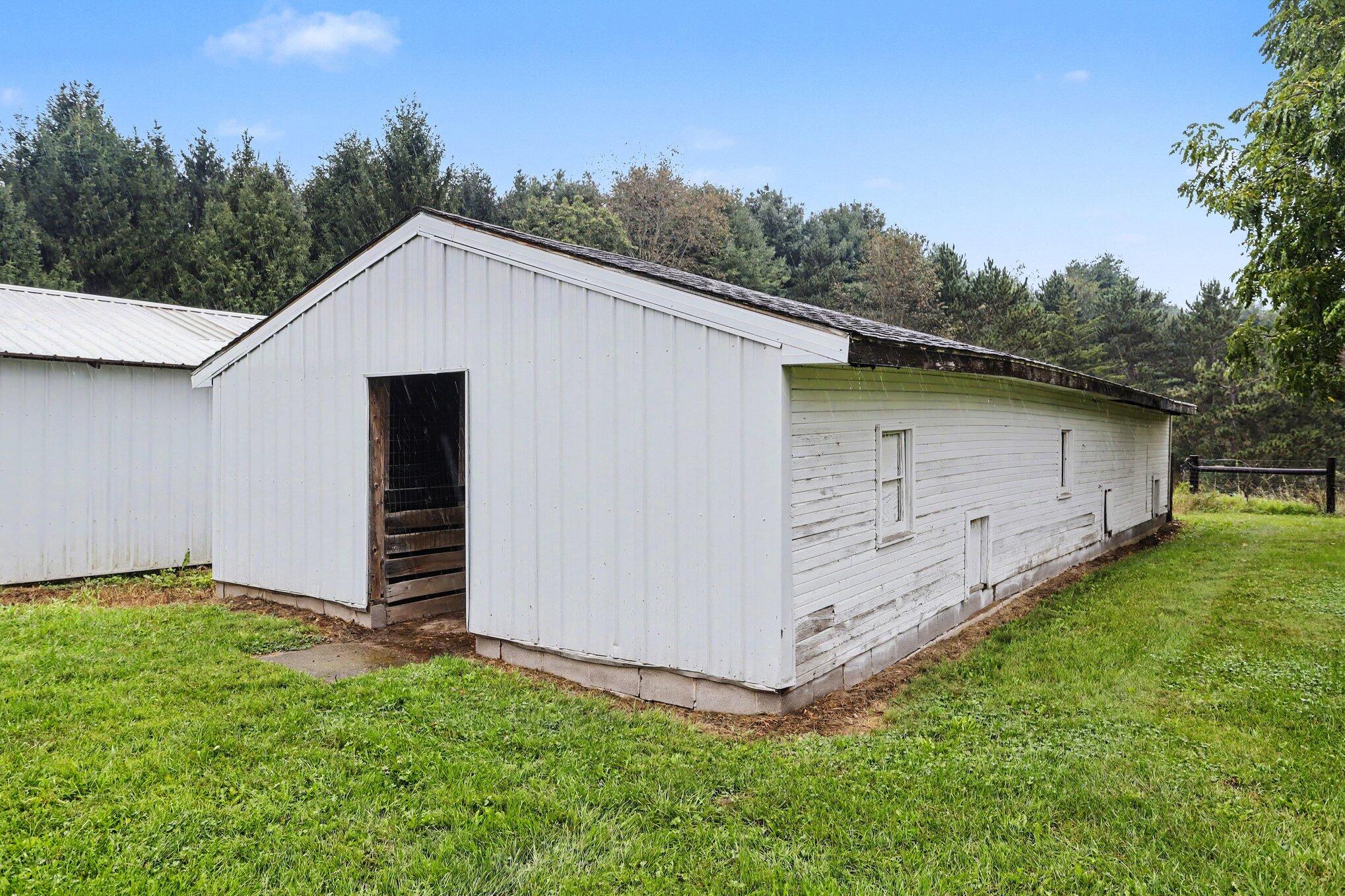 12200 North Avenue Property Photo 47