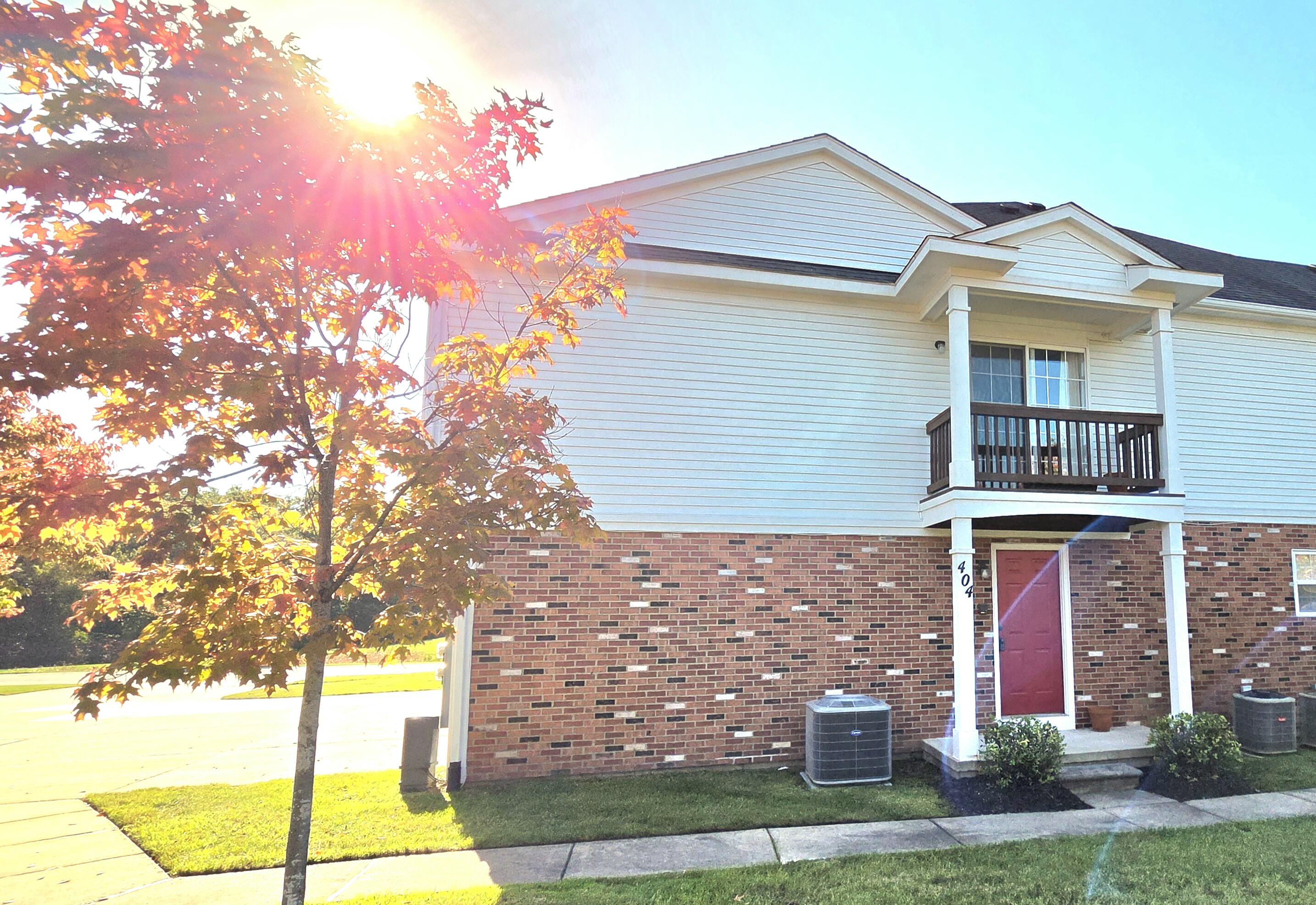 404 Riversedge Drive Property Photo 3