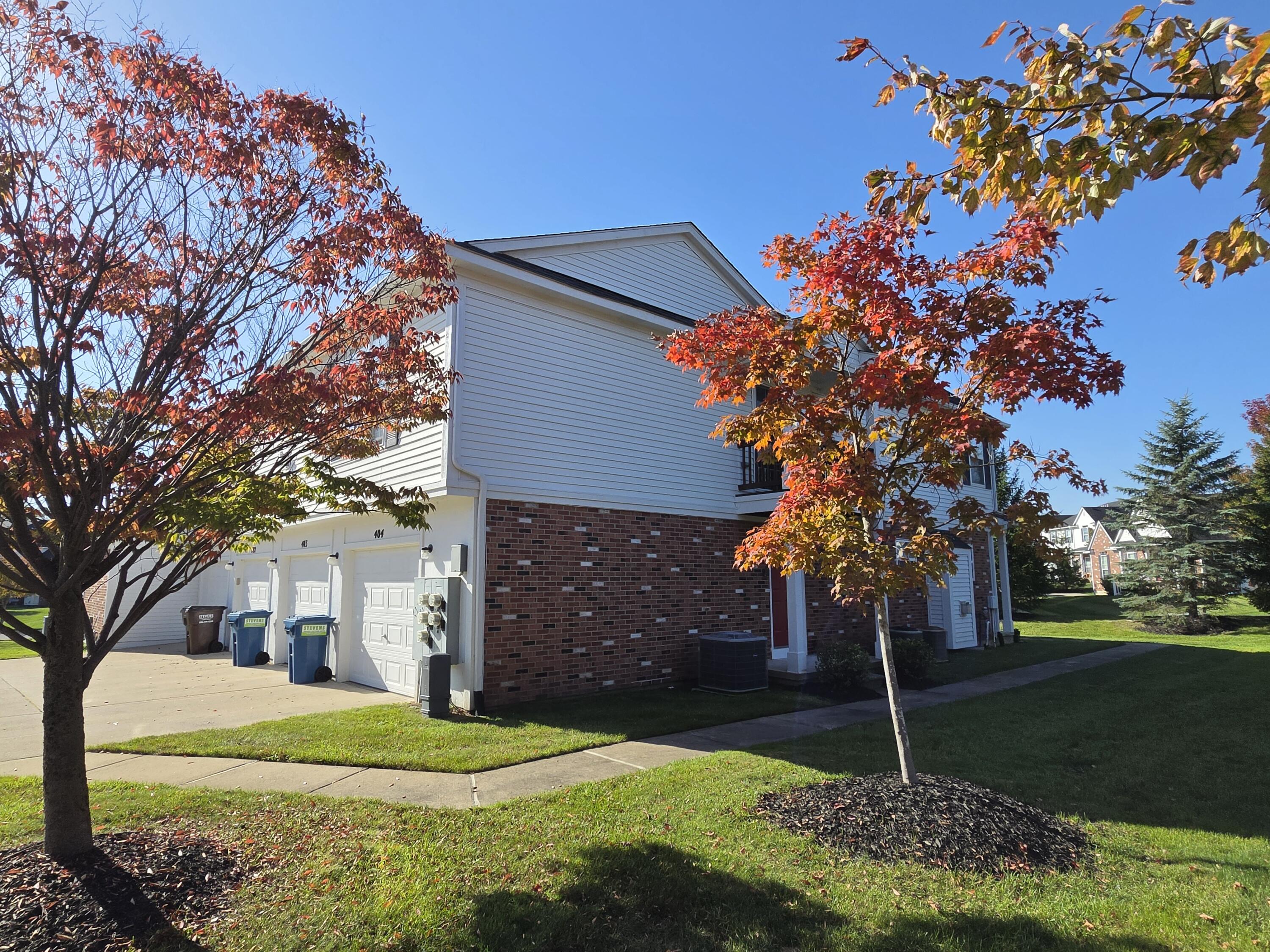 404 Riversedge Drive Property Photo 4
