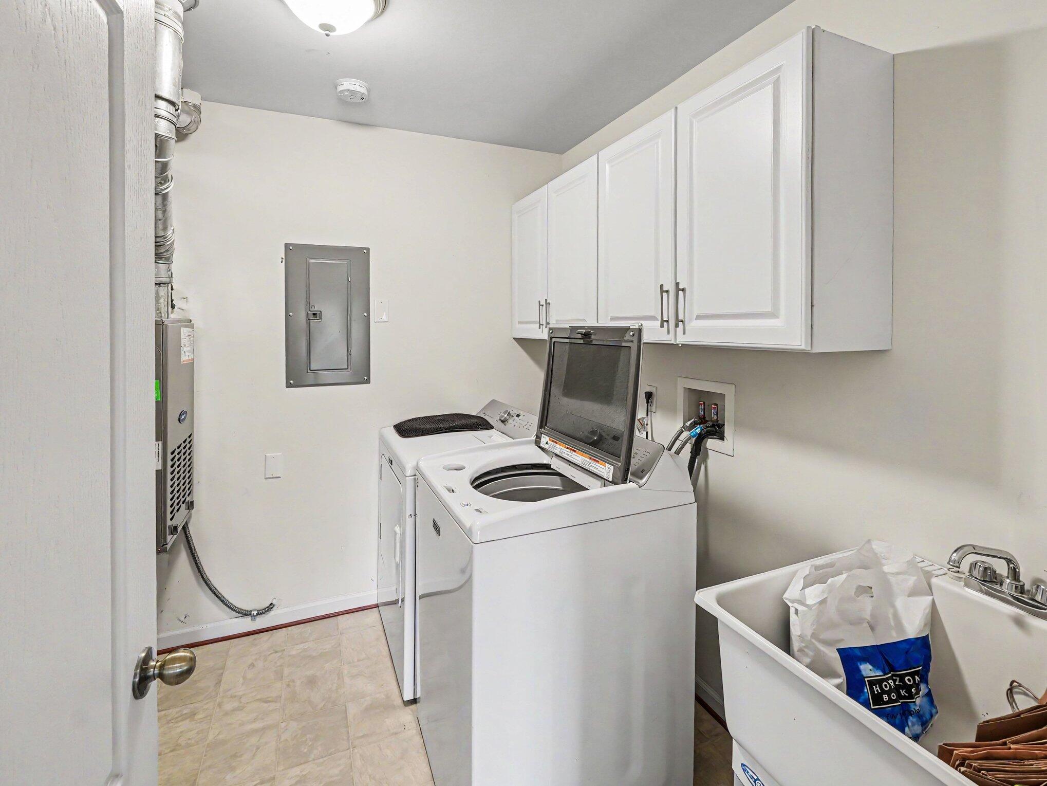 404 Riversedge Drive Property Photo 12