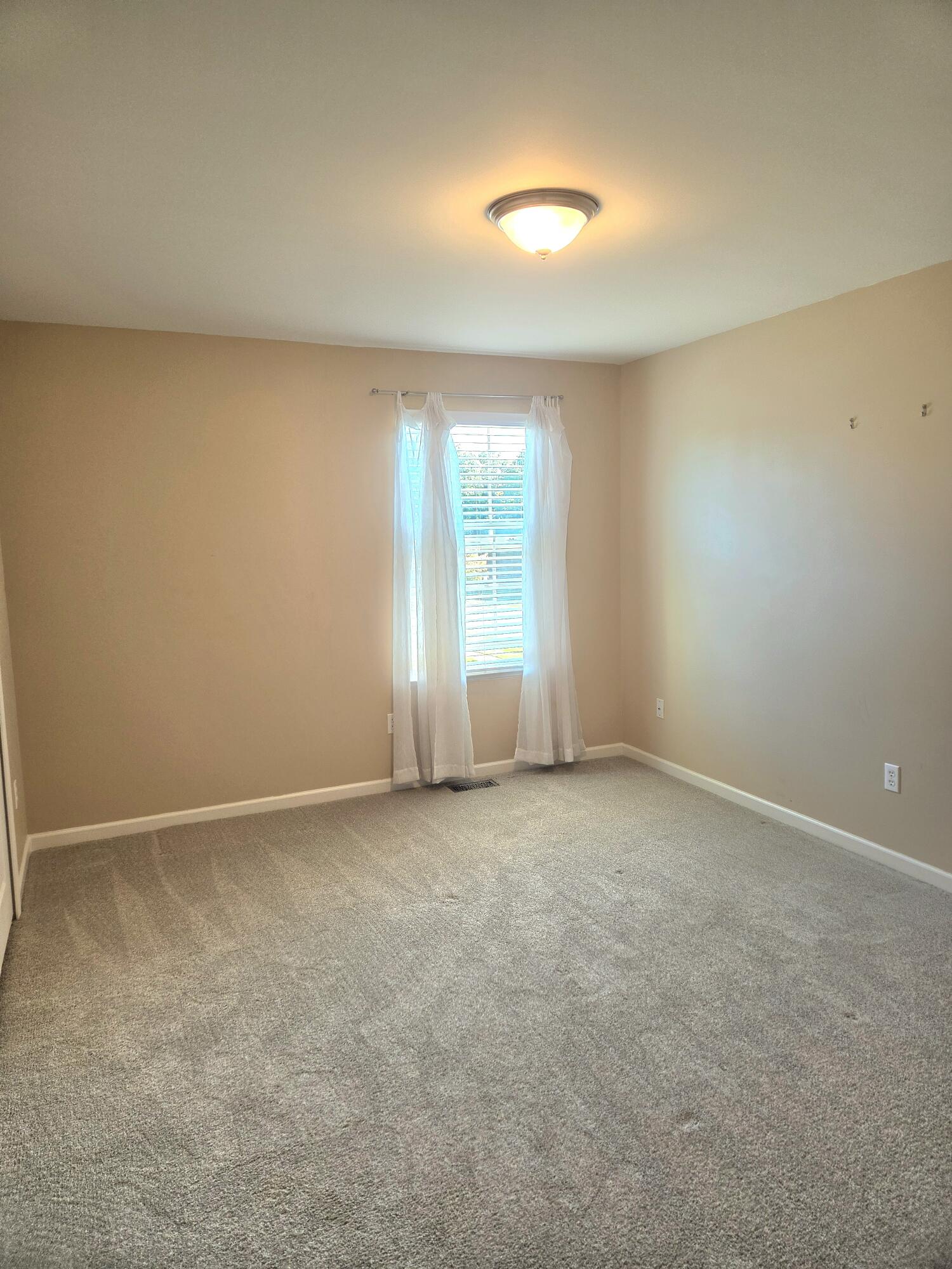 404 Riversedge Drive Property Photo 24