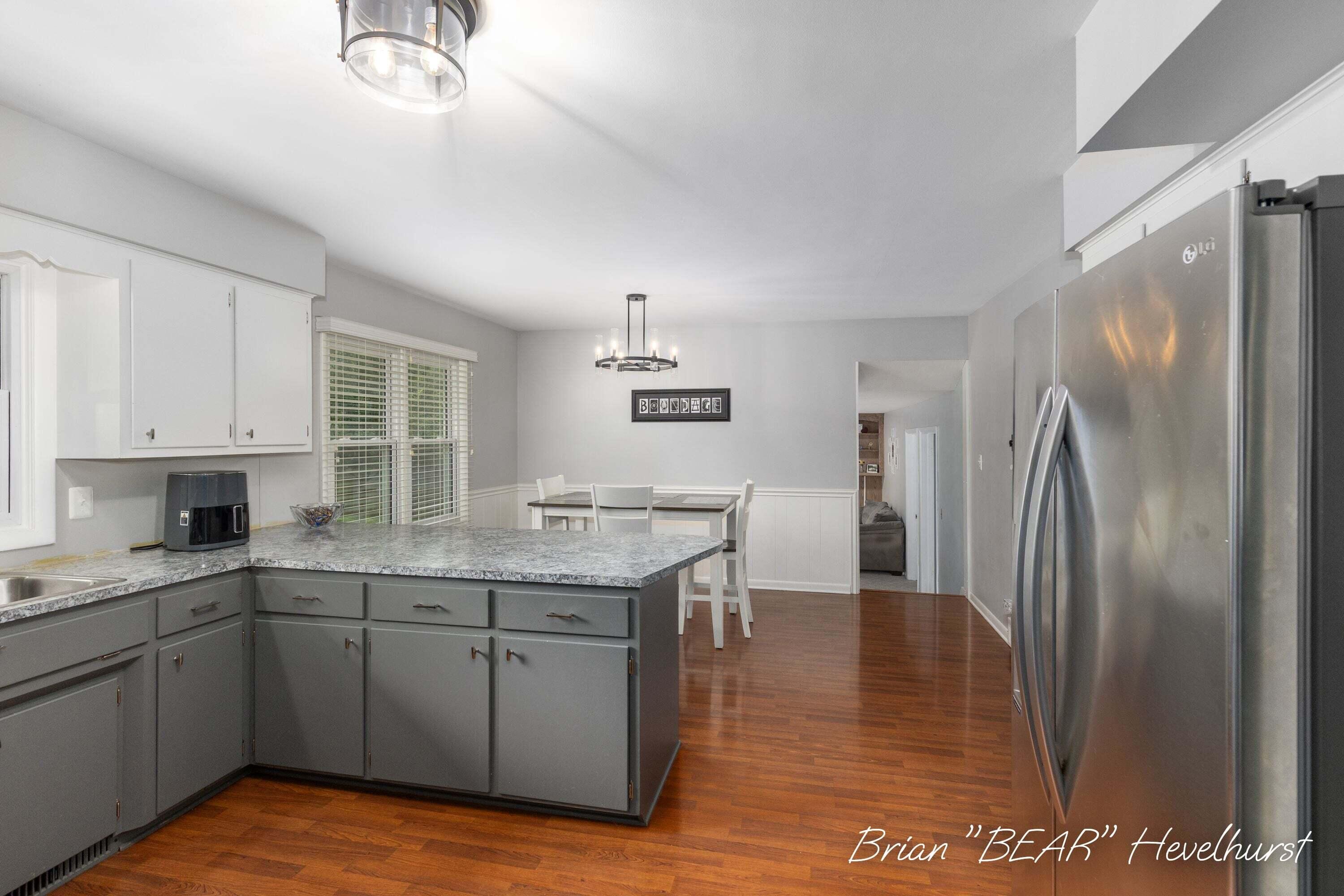 7984 Ronson Avenue Property Photo 6