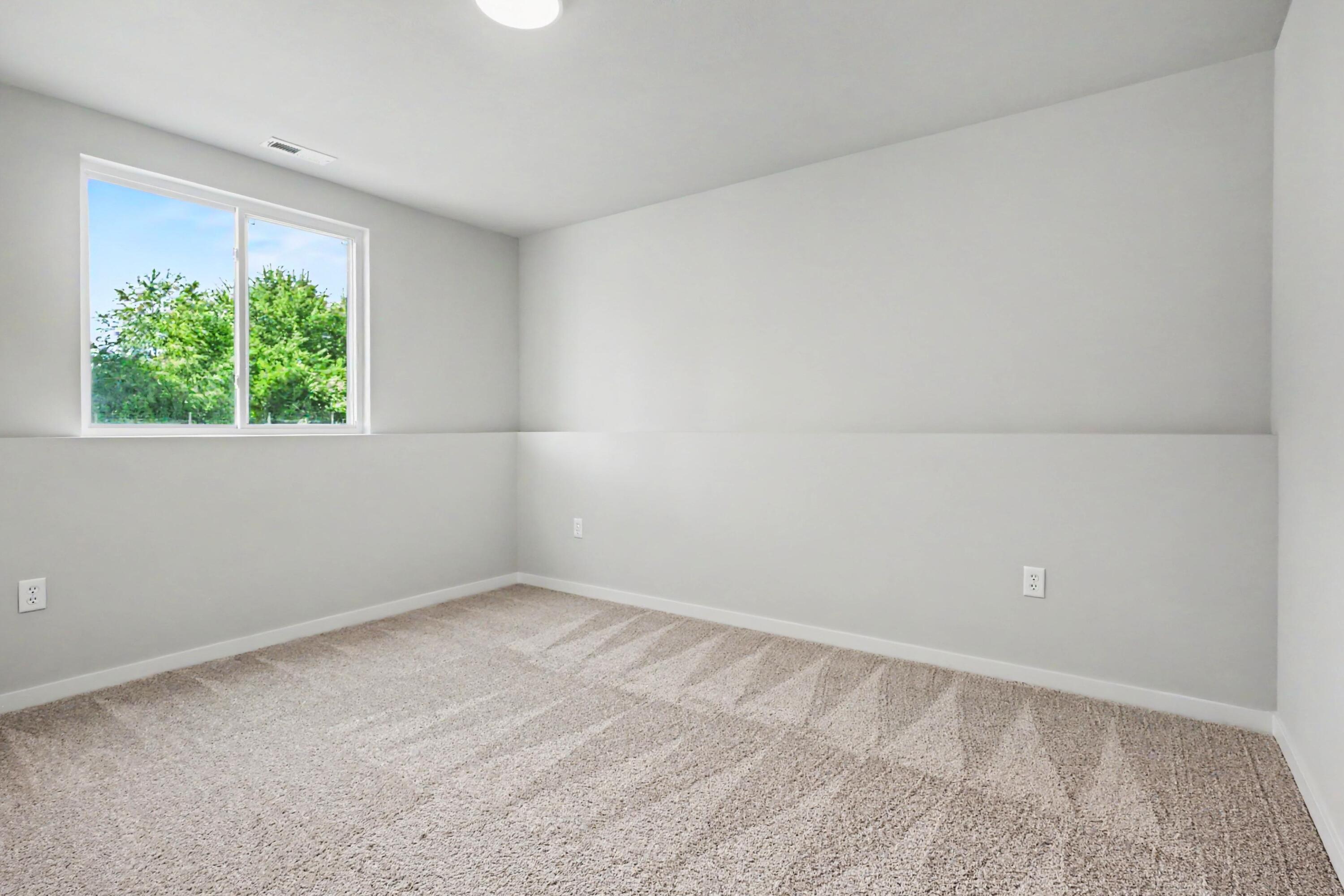 910 Valley View Court Property Photo 14
