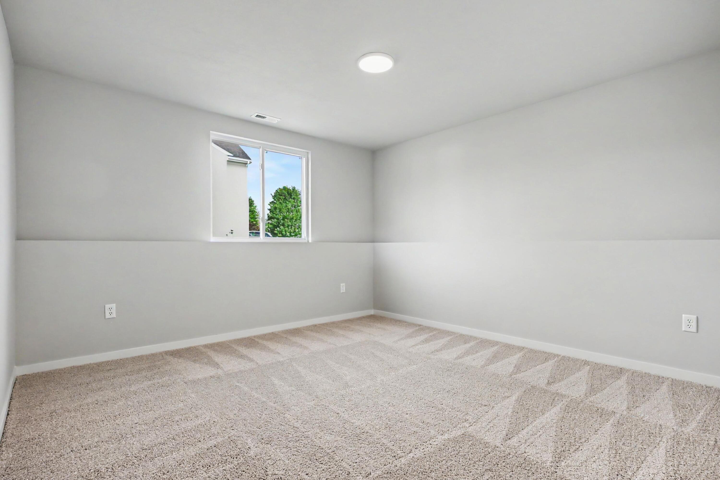 910 Valley View Court Property Photo 15