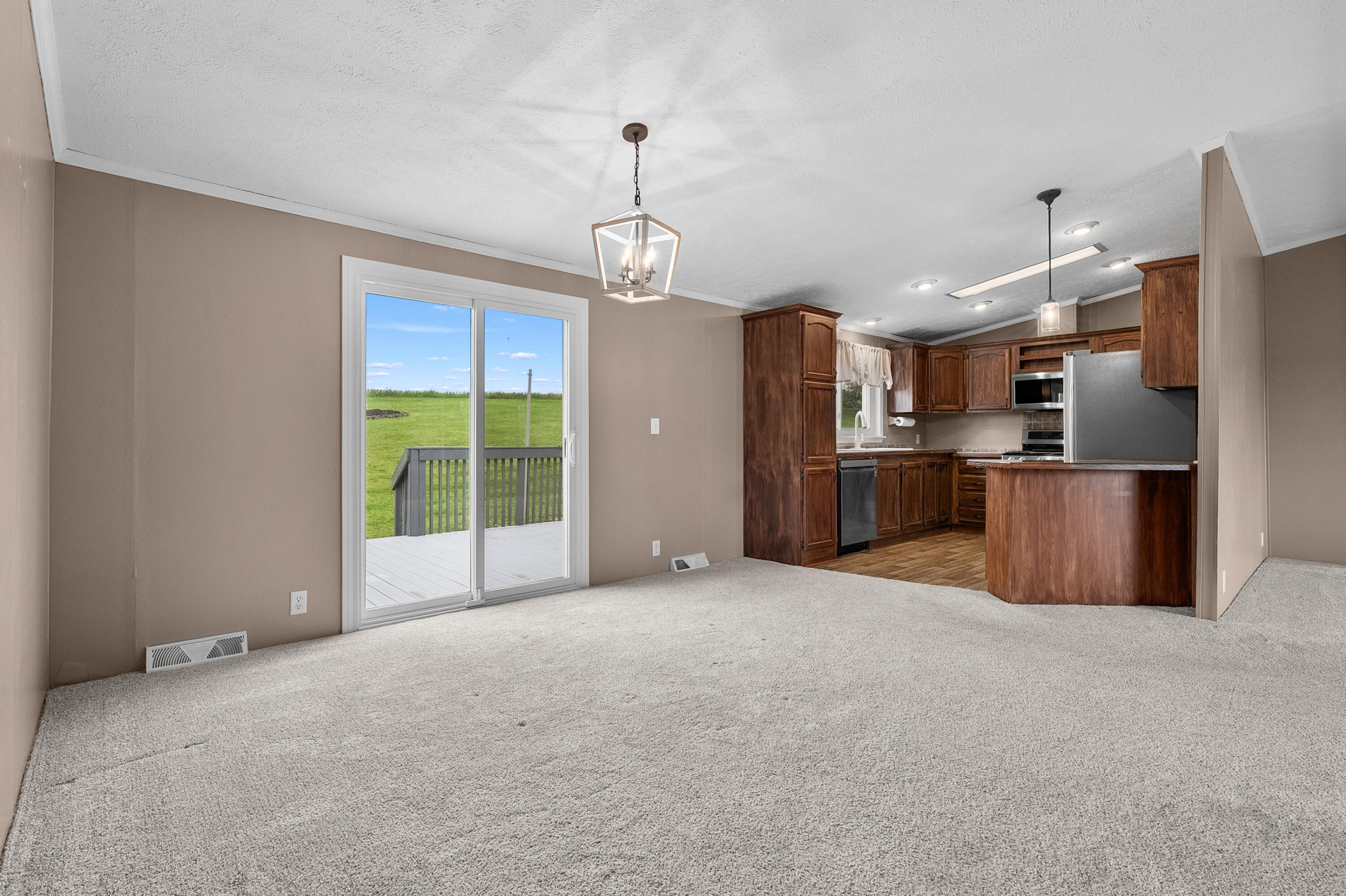 636 120th Avenue Property Photo 9