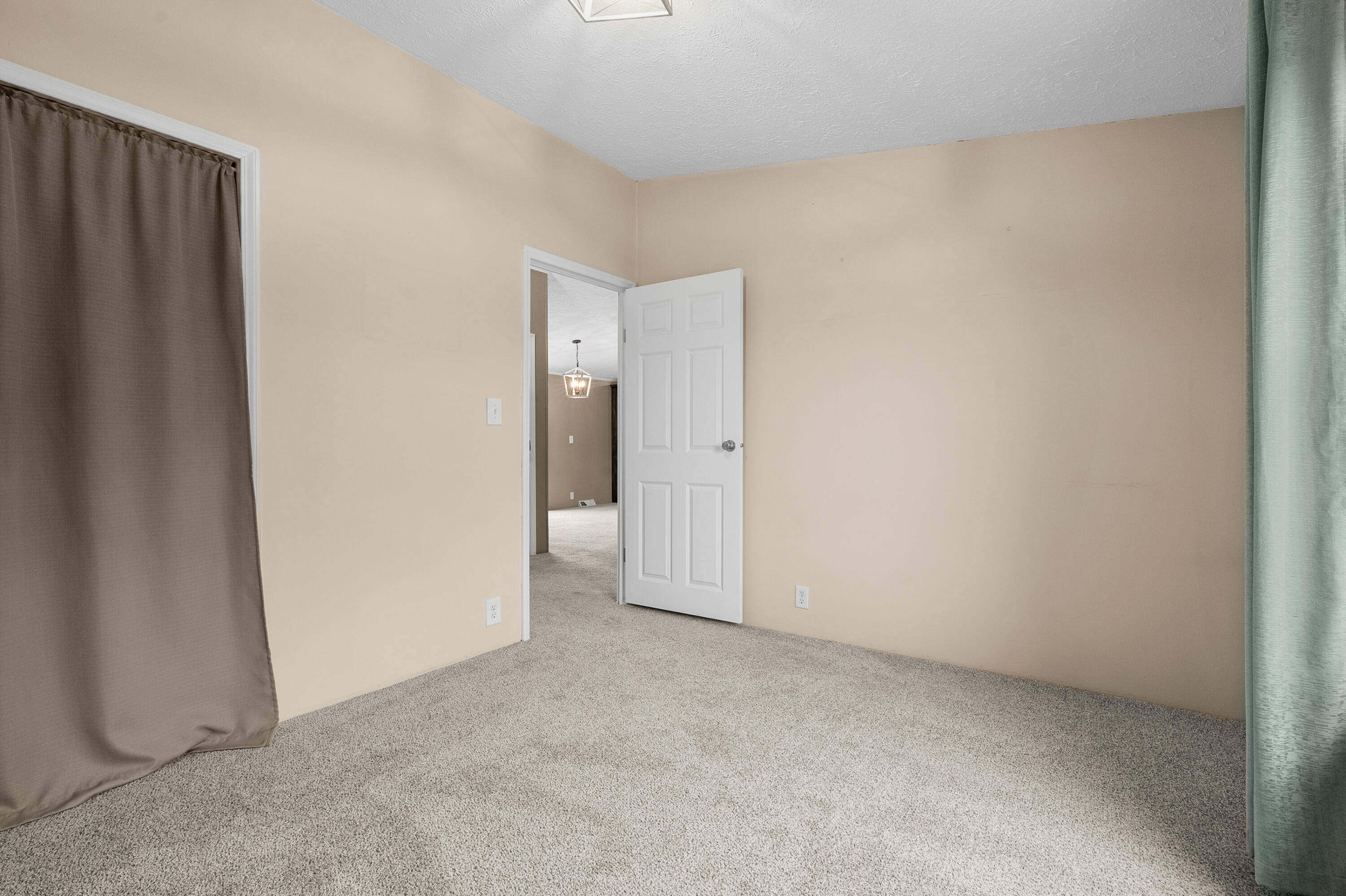 636 120th Avenue Property Photo 24