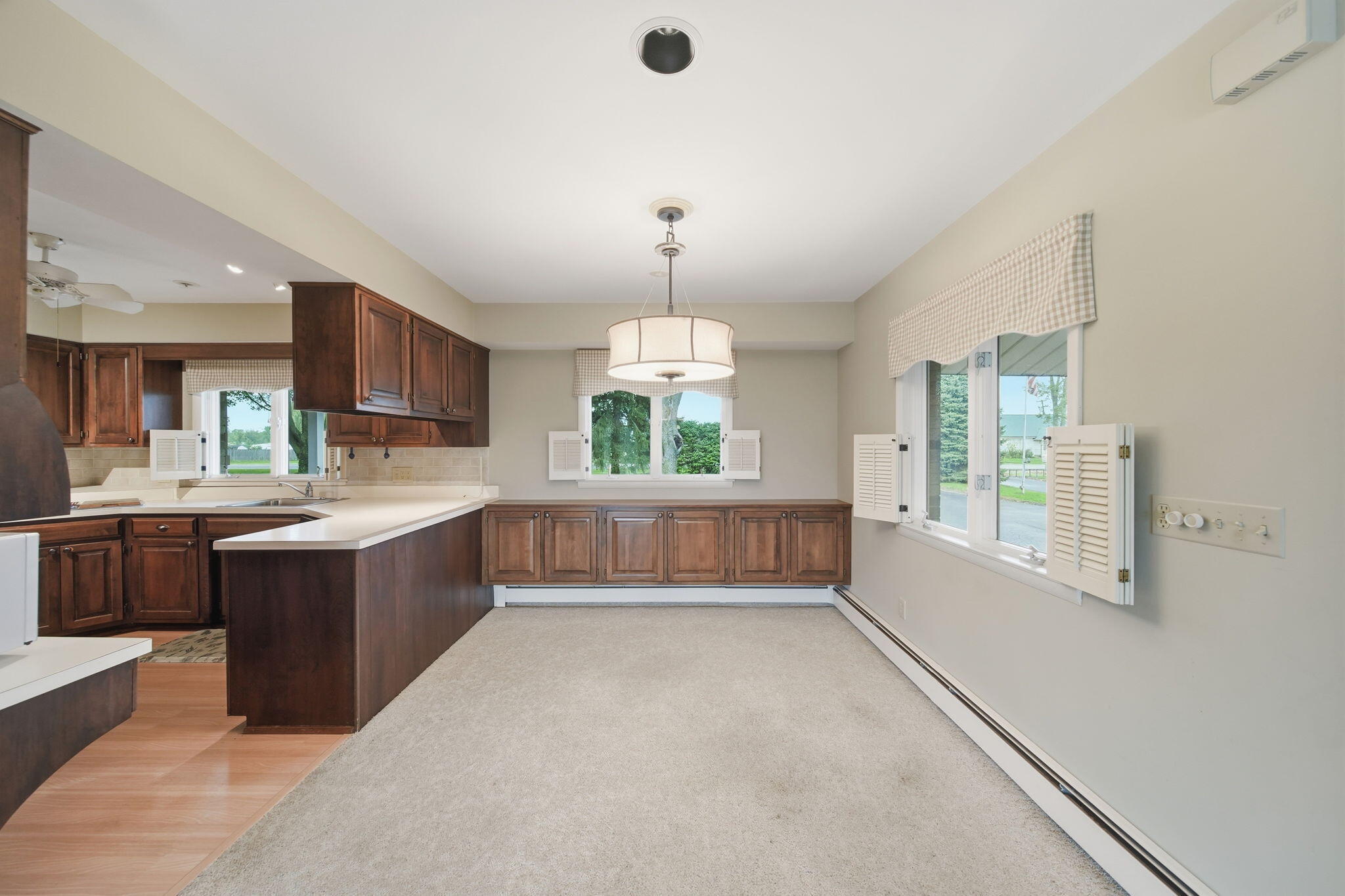 11625 Ridge Highway Property Photo 8