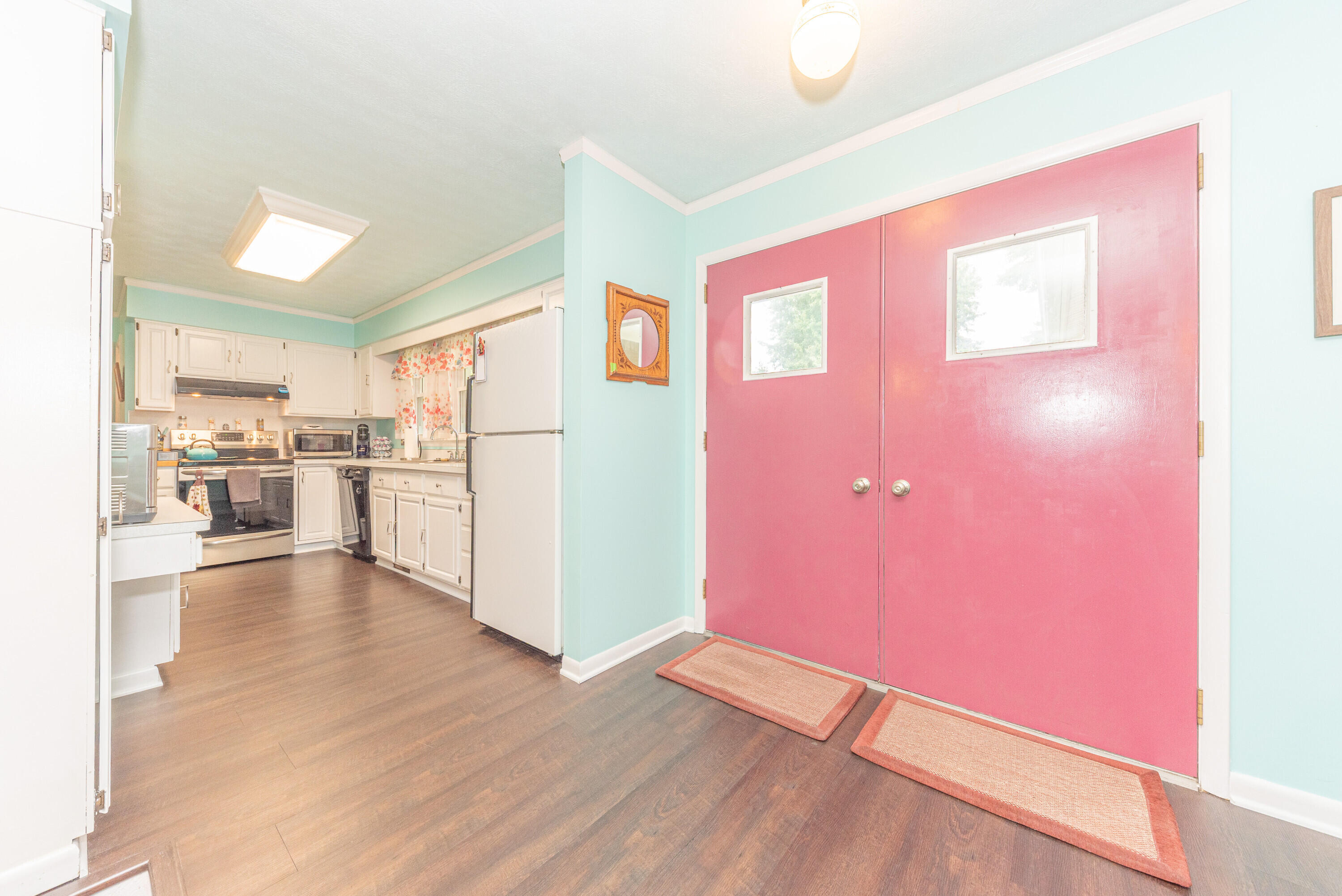 7070 Hitchingham Road Property Photo 11