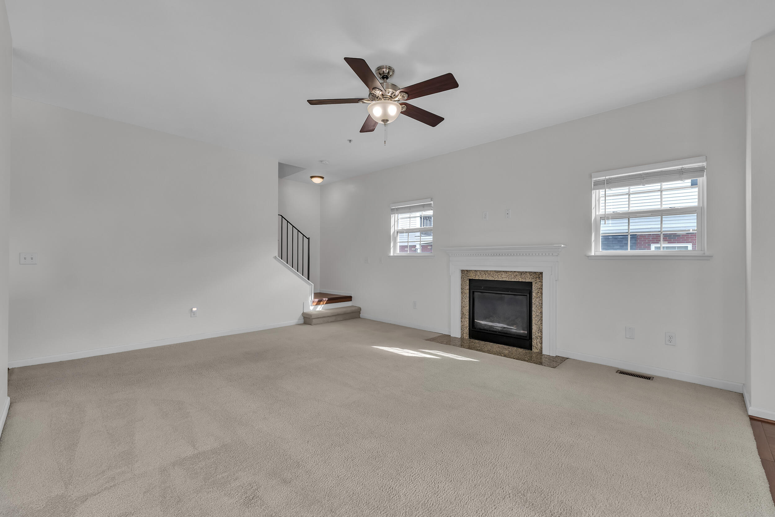 2703 Riversedge Drive 106 Property Photo 12