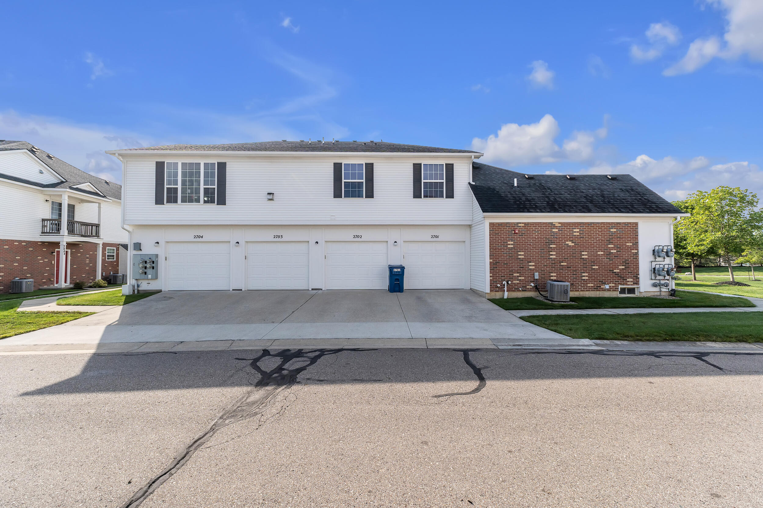2703 Riversedge Drive 106 Property Photo 44