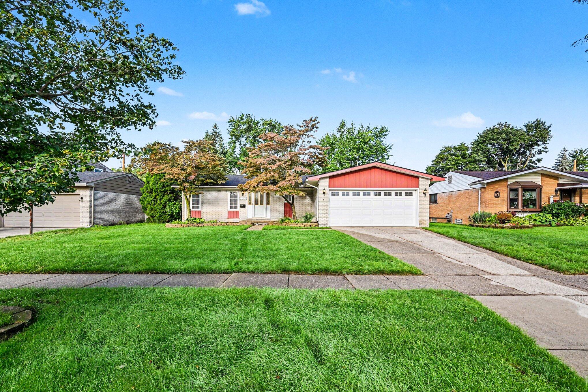 14345 Knolson Street Property Photo 1