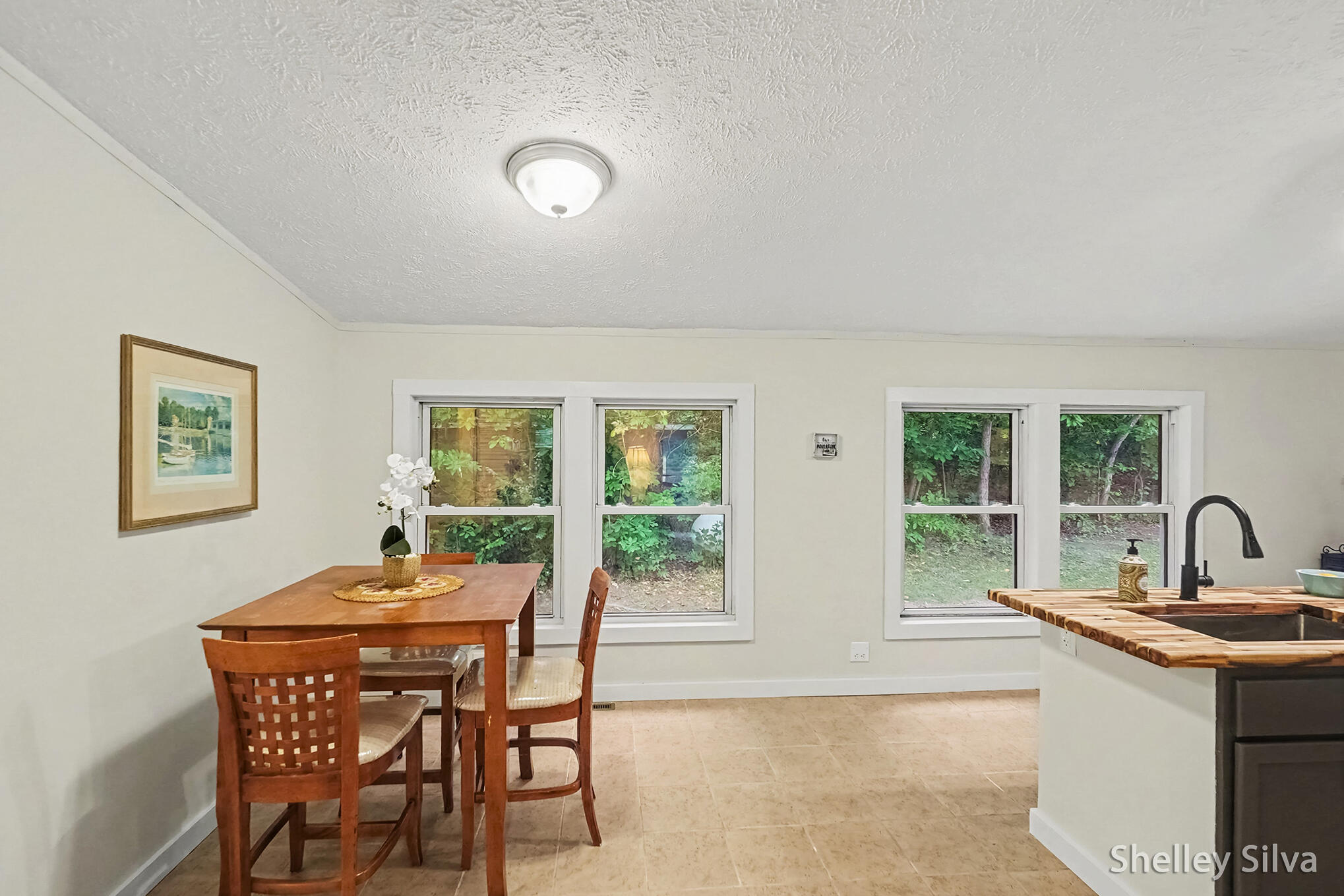 6537 E Glen Lane Property Photo 6